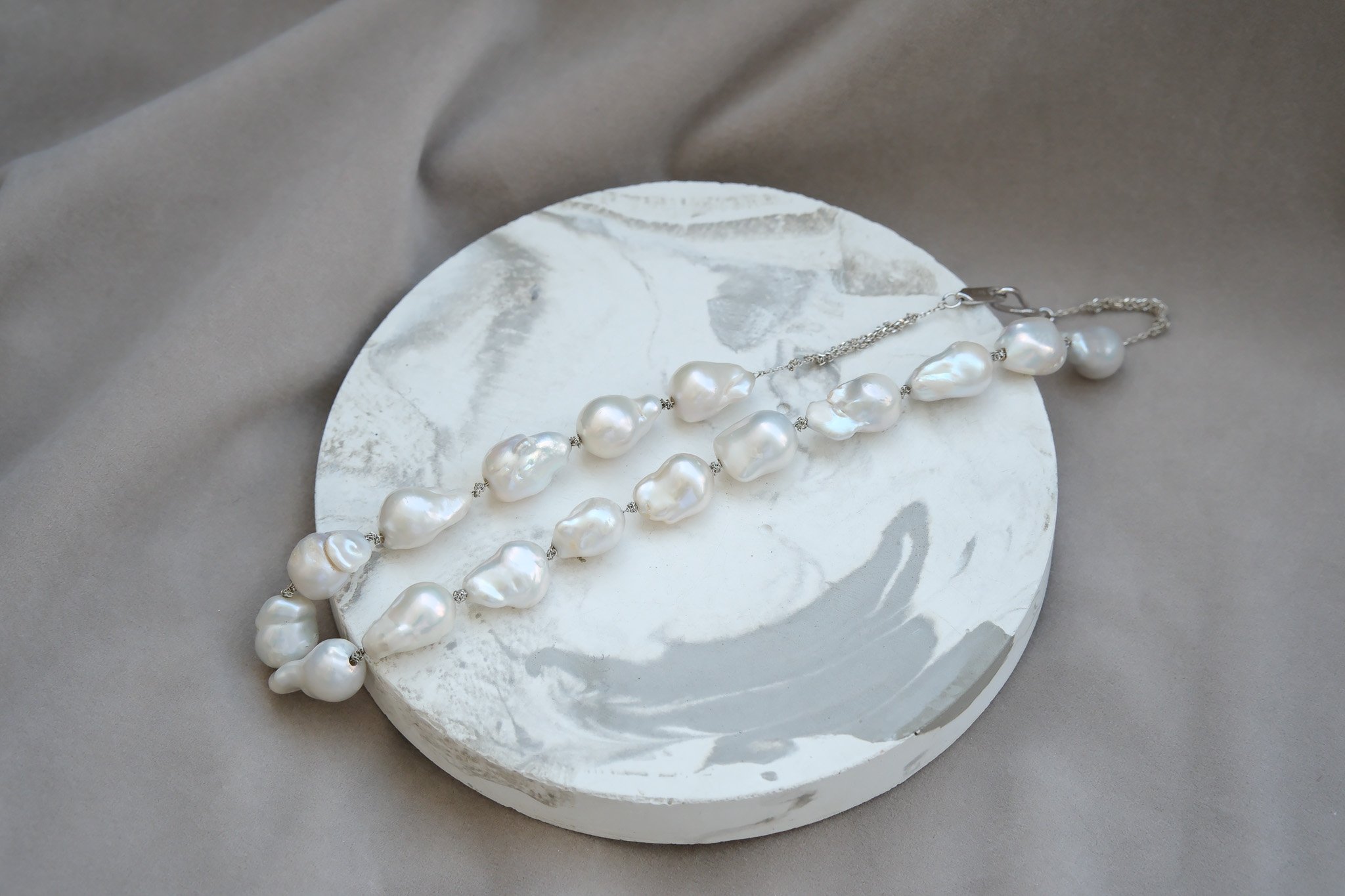 EntwinedPearlNecklace byBelindaChang2.jpg