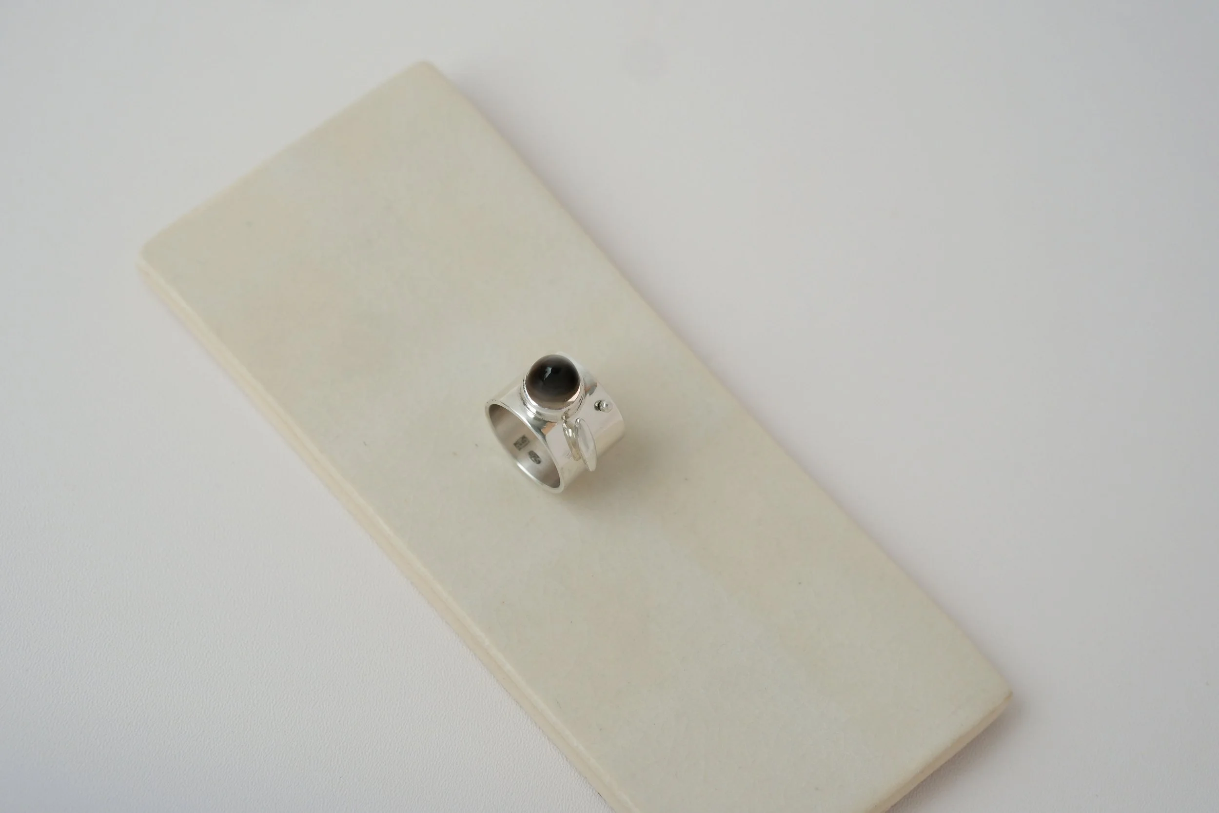 Pivot Smokey Quartz by Belinda Chang 01.jpg
