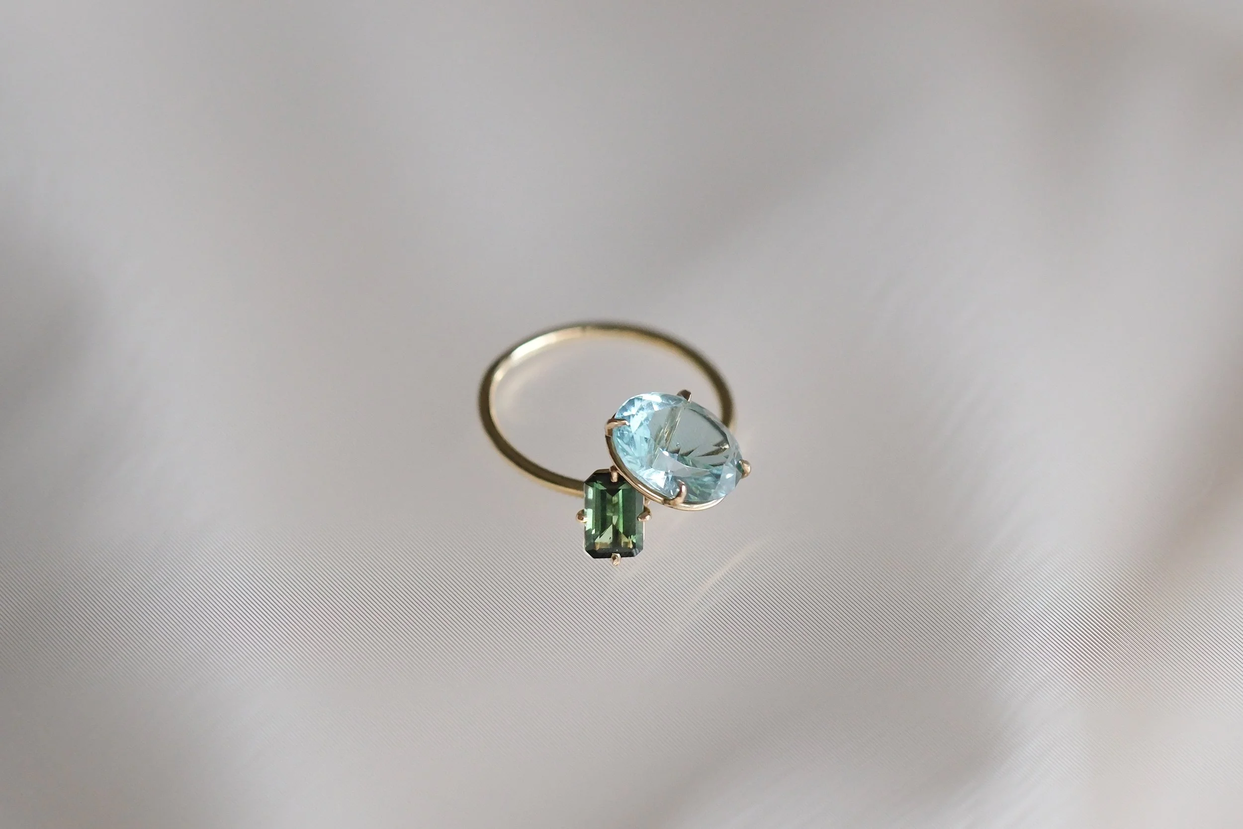 Aquamarine and Green Tourmaline Pirouette Ring by Belinda Chang4.jpg