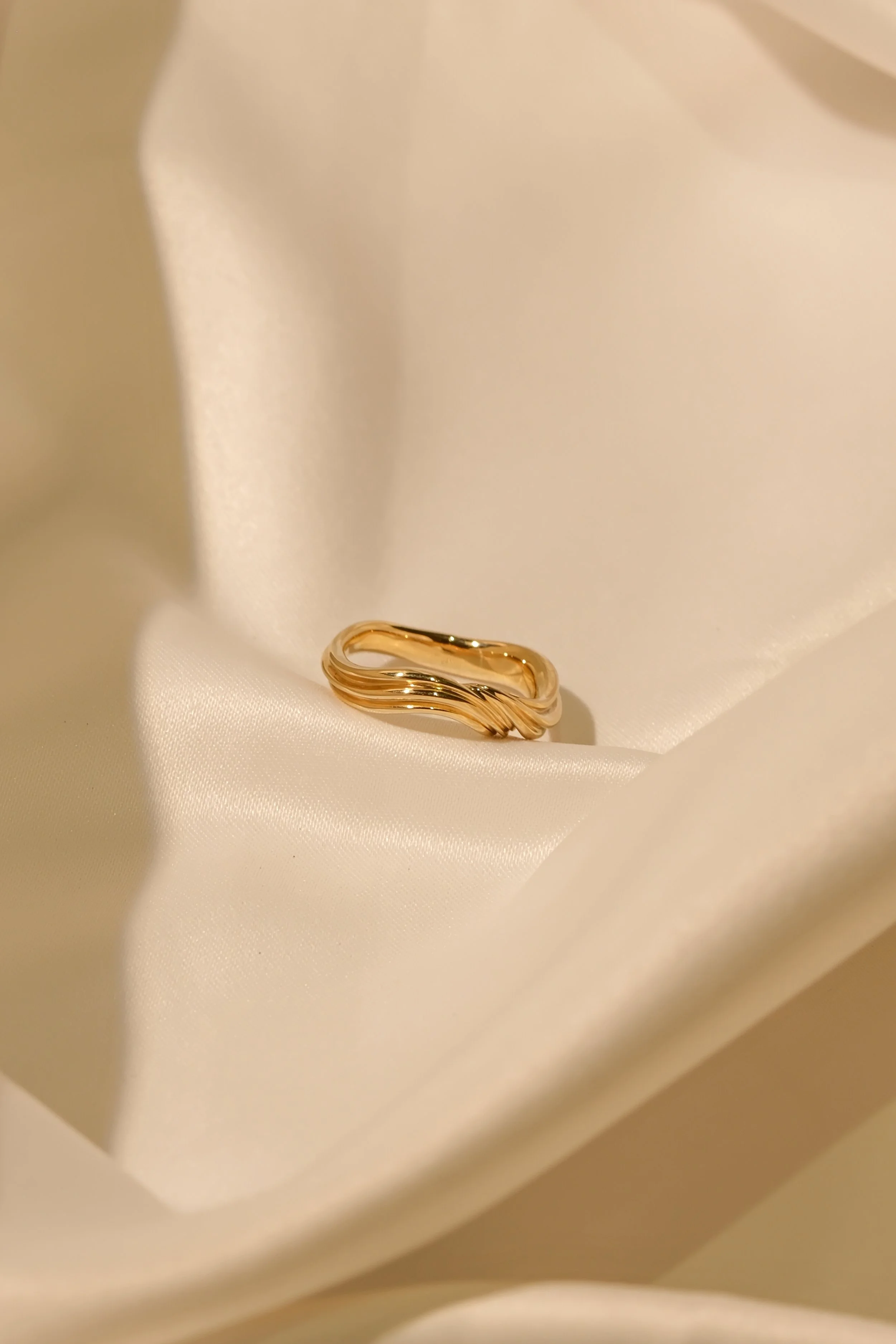 Mooring Line Wedding Ring by Shirley Yu