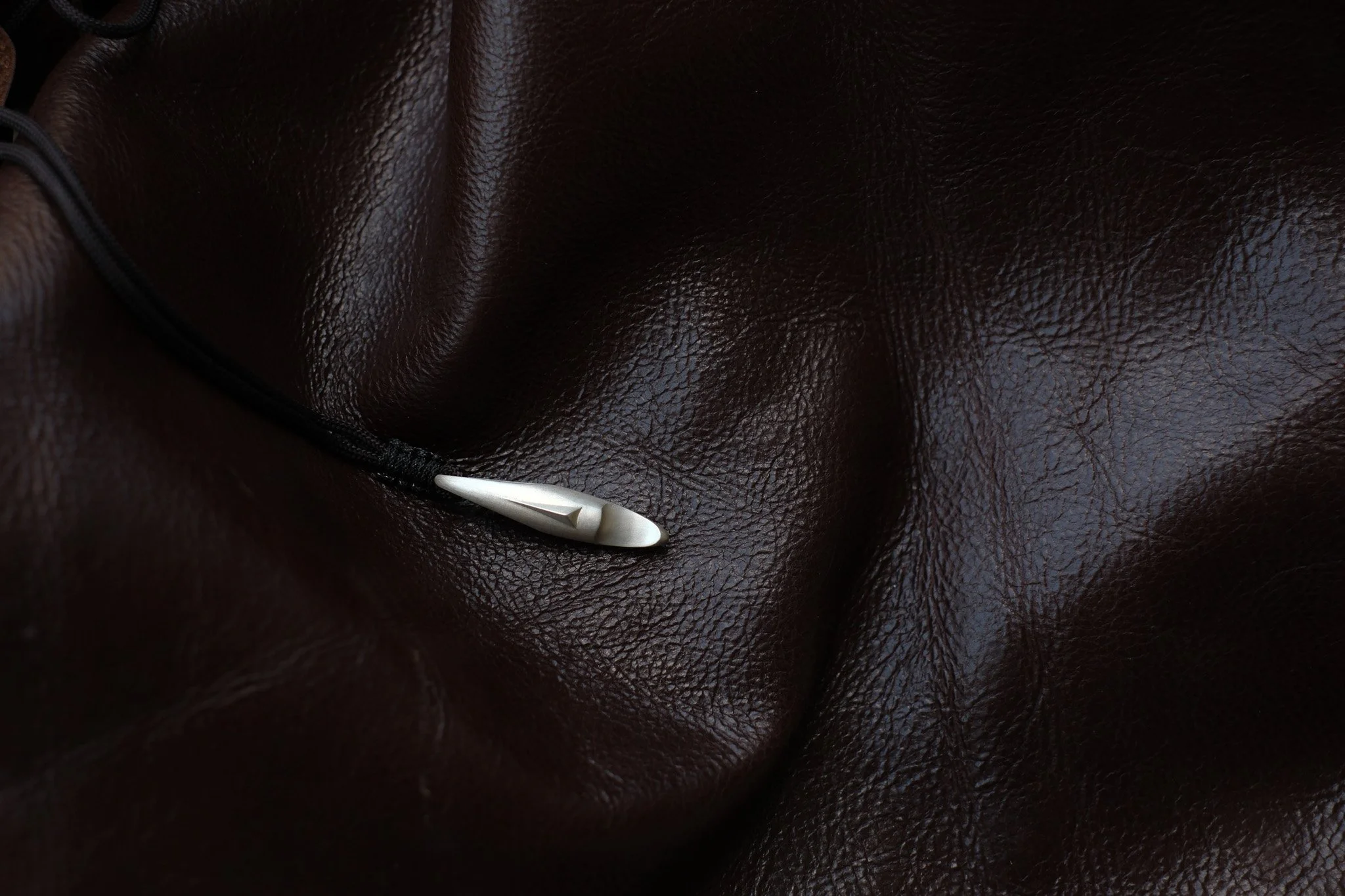 Face Necklace by Long DUST4.jpg