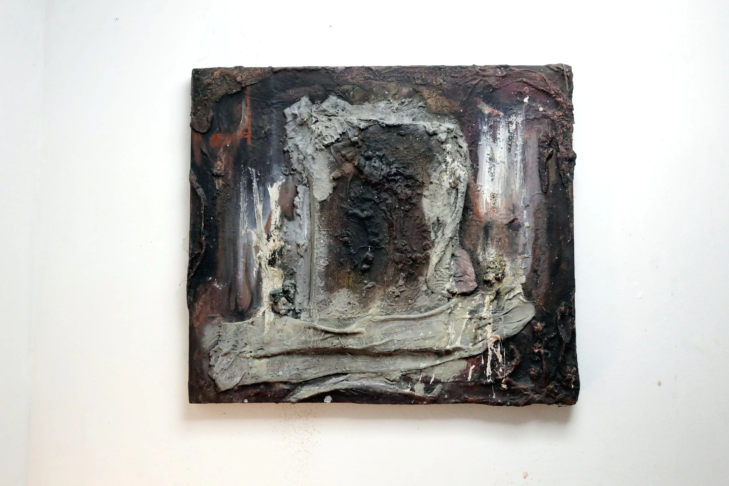 Book Is Closed_51x46x6cm.JPG