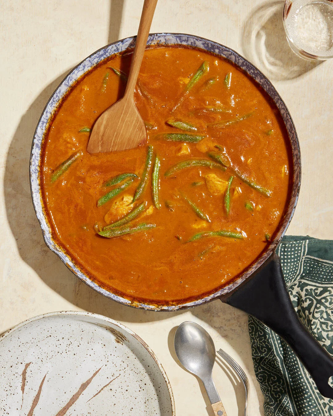 Happy National Butter Day! Celebrate tonight with our Butter Simmer Sauce. Did you know butter is a good source of Vitamins A + D and calcium? (Not that you need any excuse to enjoy the creamy, flavorful simmer sauce...)