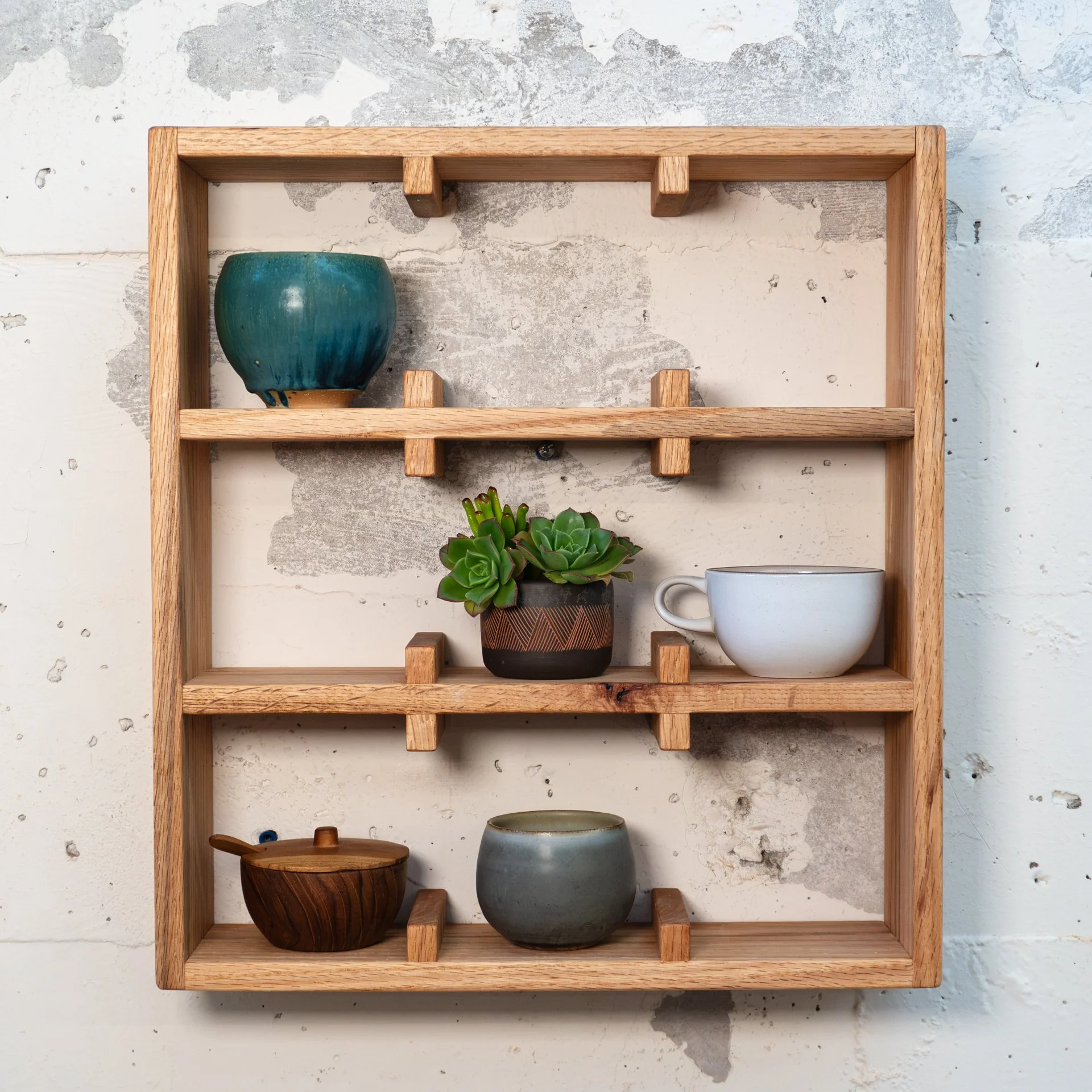 Oak Mug Shelf-21.jpg