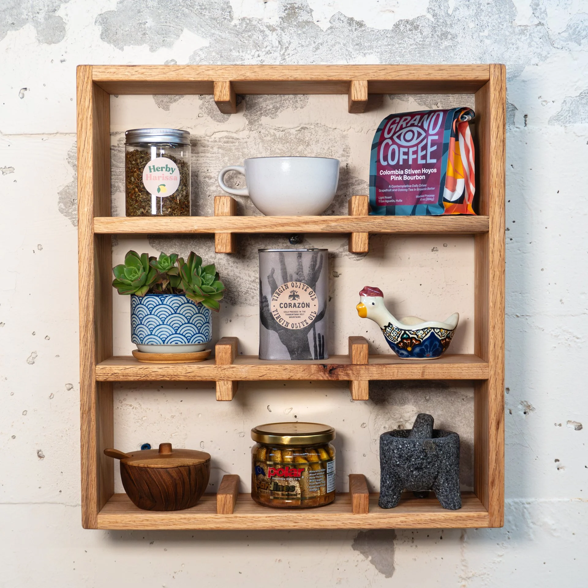 Oak Mug Shelf-04.jpg