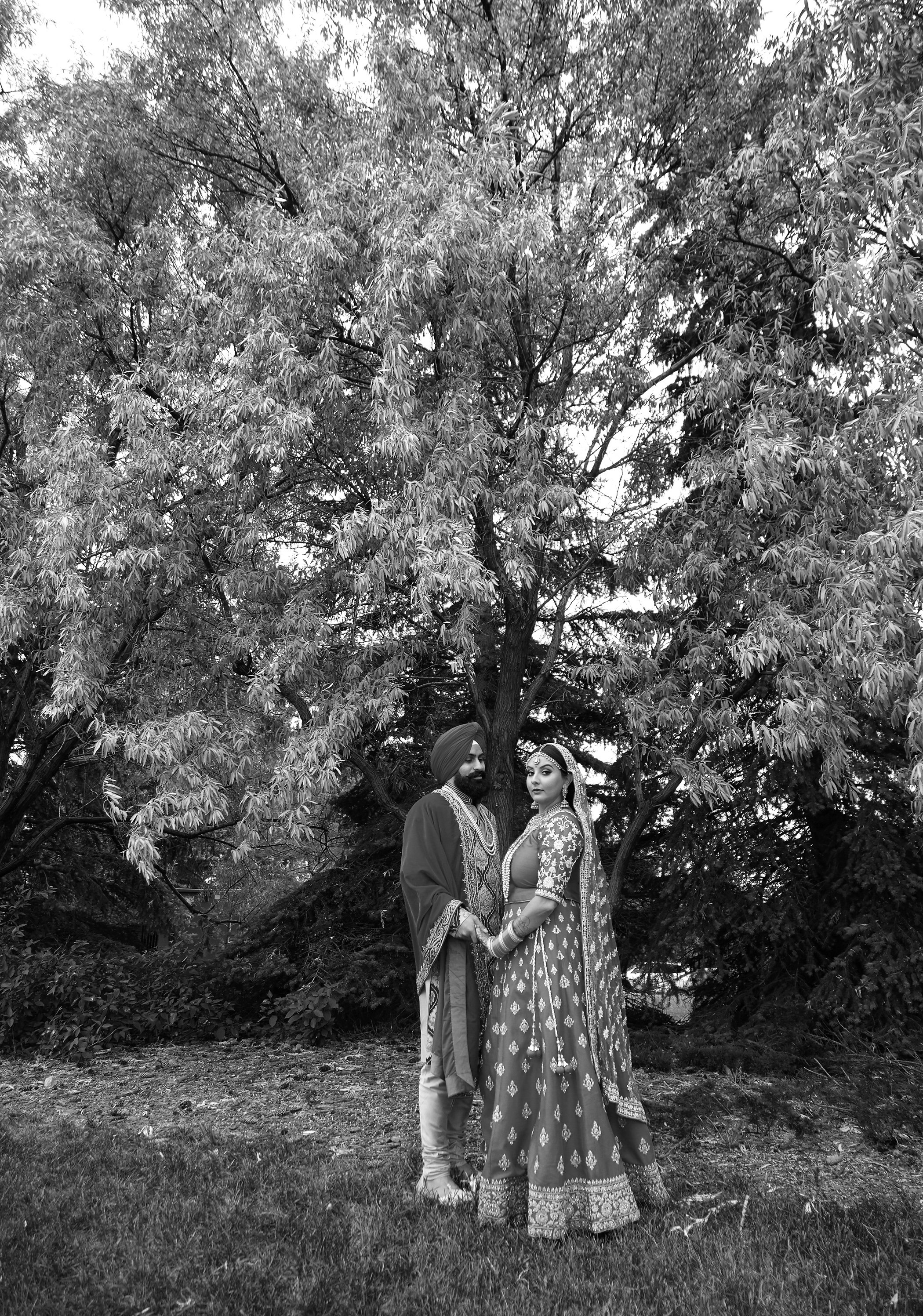 Romantic Rites LR B&W IMG_7346.jpg