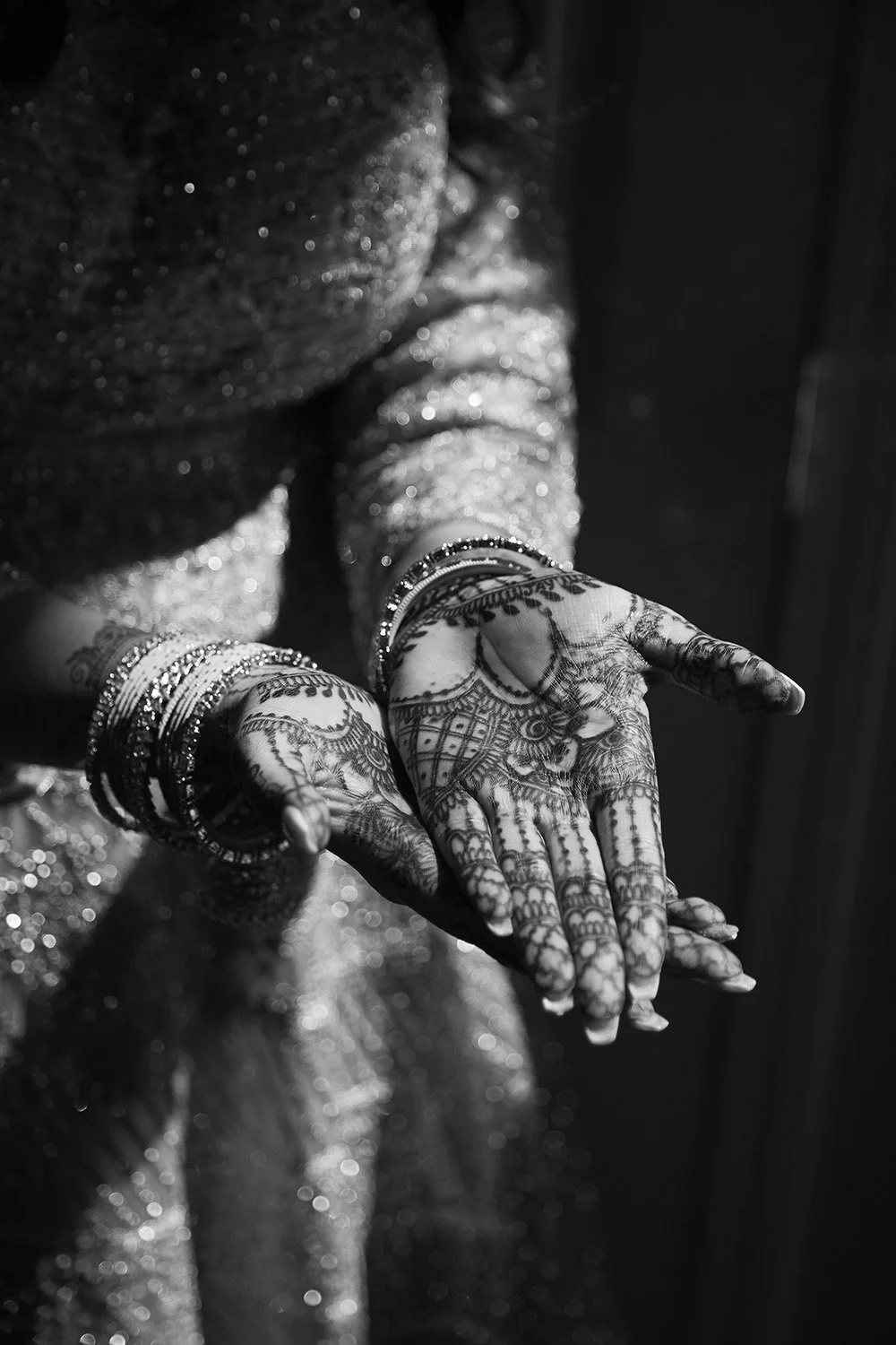 Shaleah & Jay Wedding LR B&W 0X9A0789.jpg