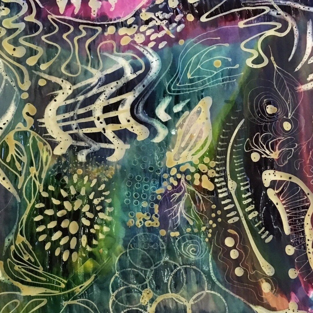 One last plug for my batik workshop this Sunday 3rd July. At the beautiful Sussex Prairie Gardens. If you are interested in learning this wax resist technique and hand painting with some natural dyes, or extending your existing existing batik practic