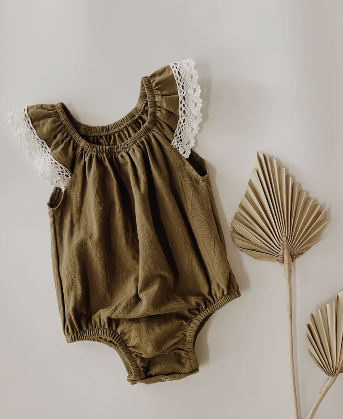 AUBREY LACE ROMPER