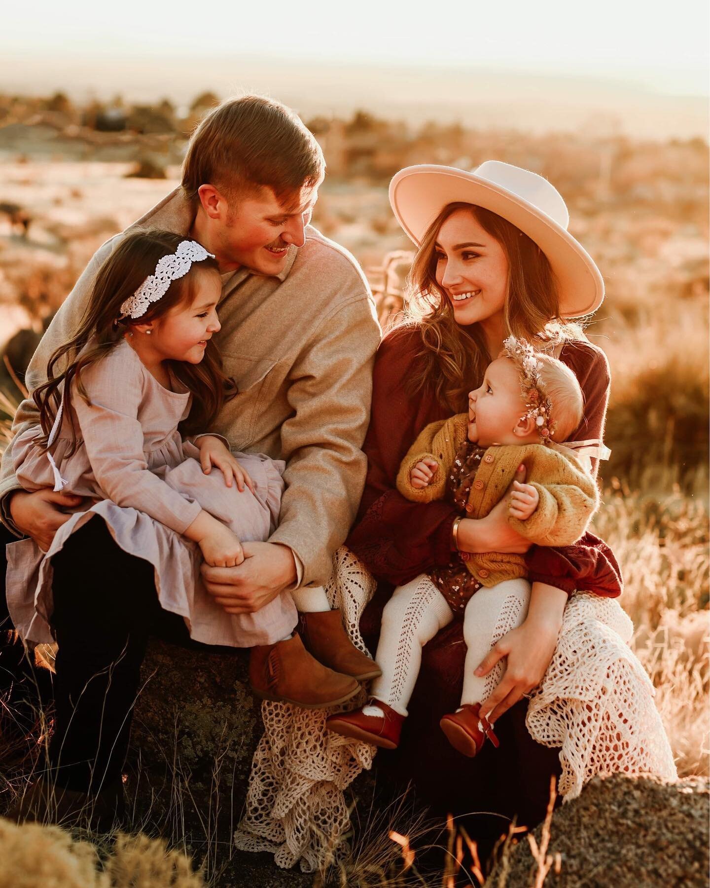 Last night was an utter dream, we had the absolute most amazing time with The Maestas Family.  Perfect golden light, love and laughter the entire time!  Dancing and singing with these little beauties, I&rsquo;m still in awe!!! 
.
What a beautiful tea