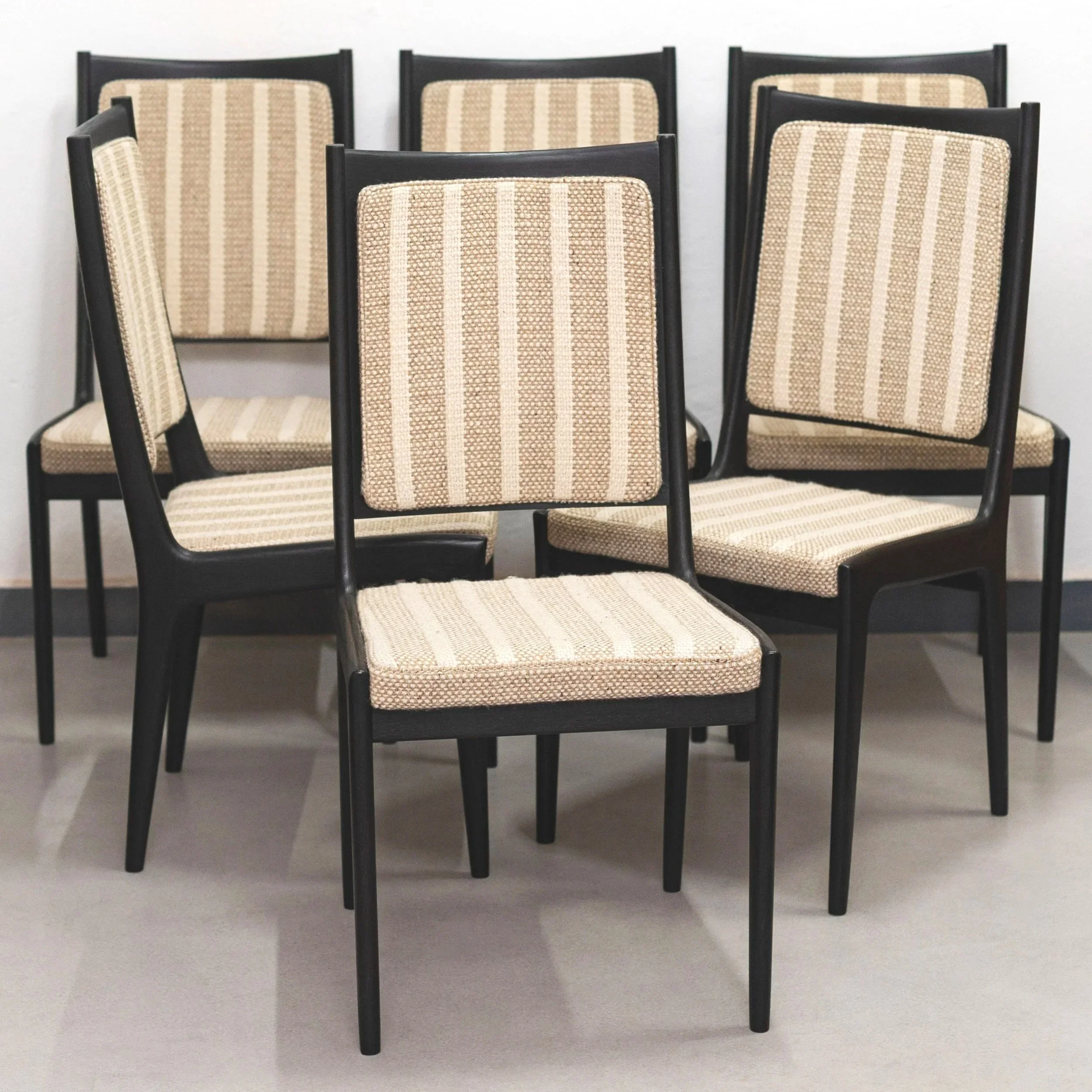 6 Stk. KARL ERIK EKSELIUS Stühle in Eiche