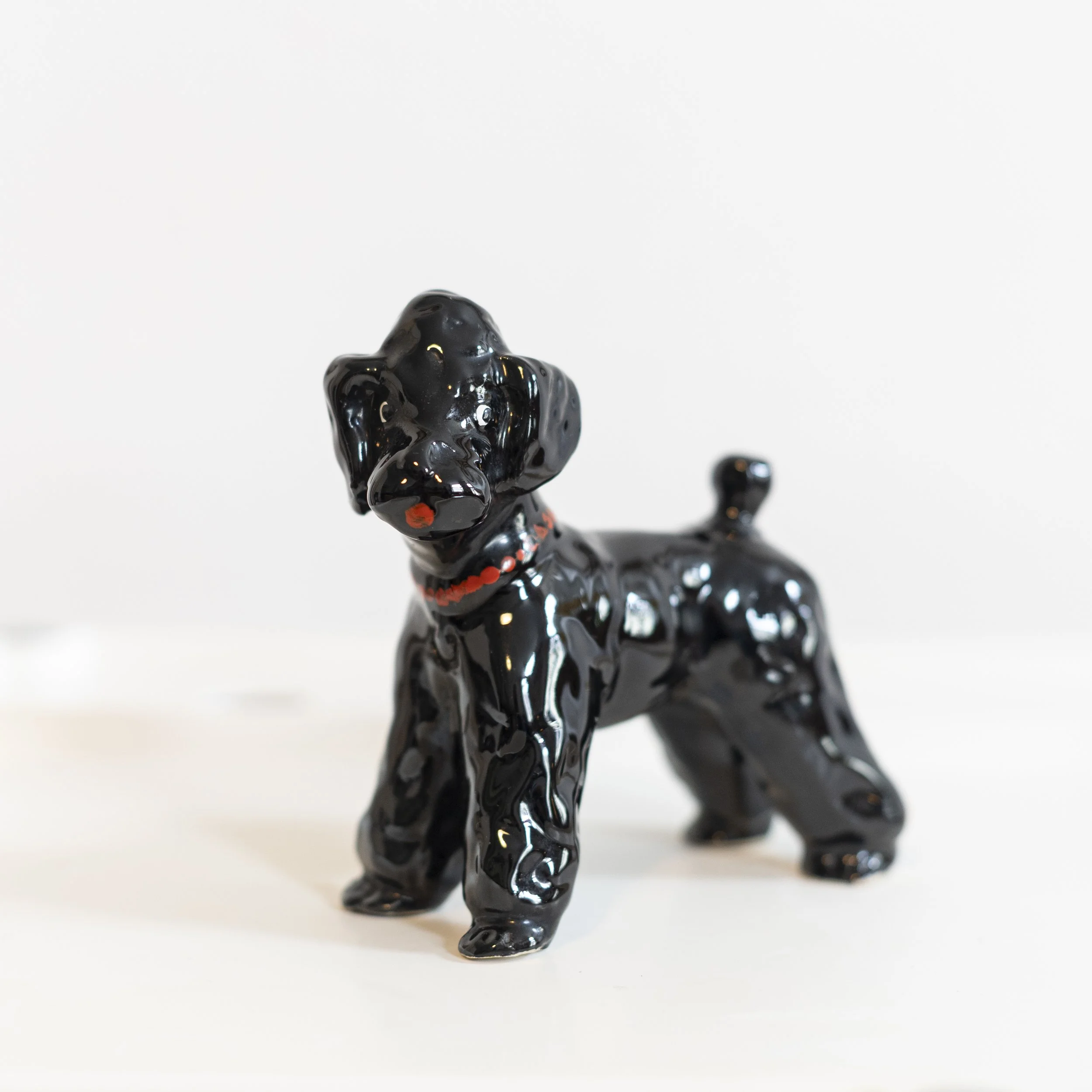 SOLD | Porzellan Pudel