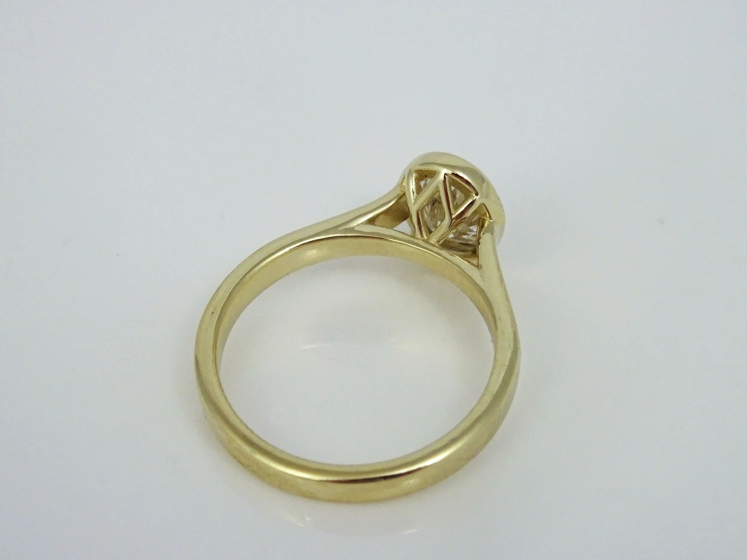 bespoke_engagemnt_ring_design_dundee_scotland