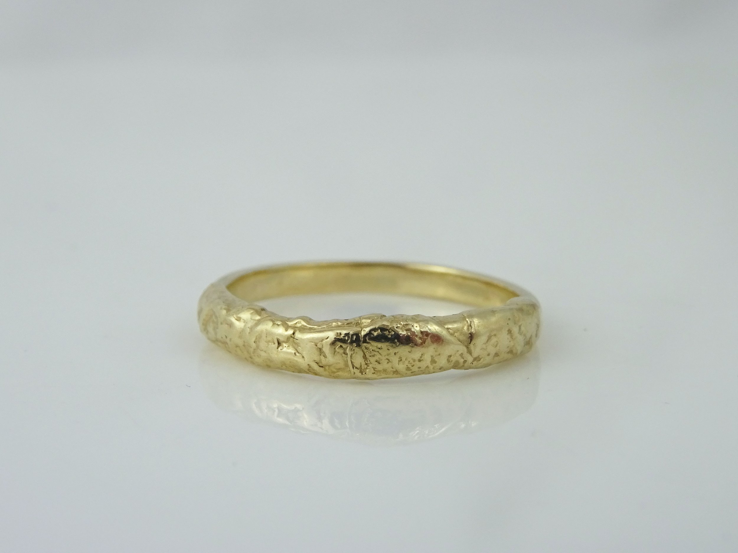 stack ring 9ct.jpg