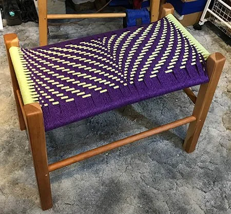 Weaver's Bench
Cherry, 25"W x 21.5"H x 13"D
2/2 Undulating Twill, Weft - Purple/Grape, Warp- Plum/Mint