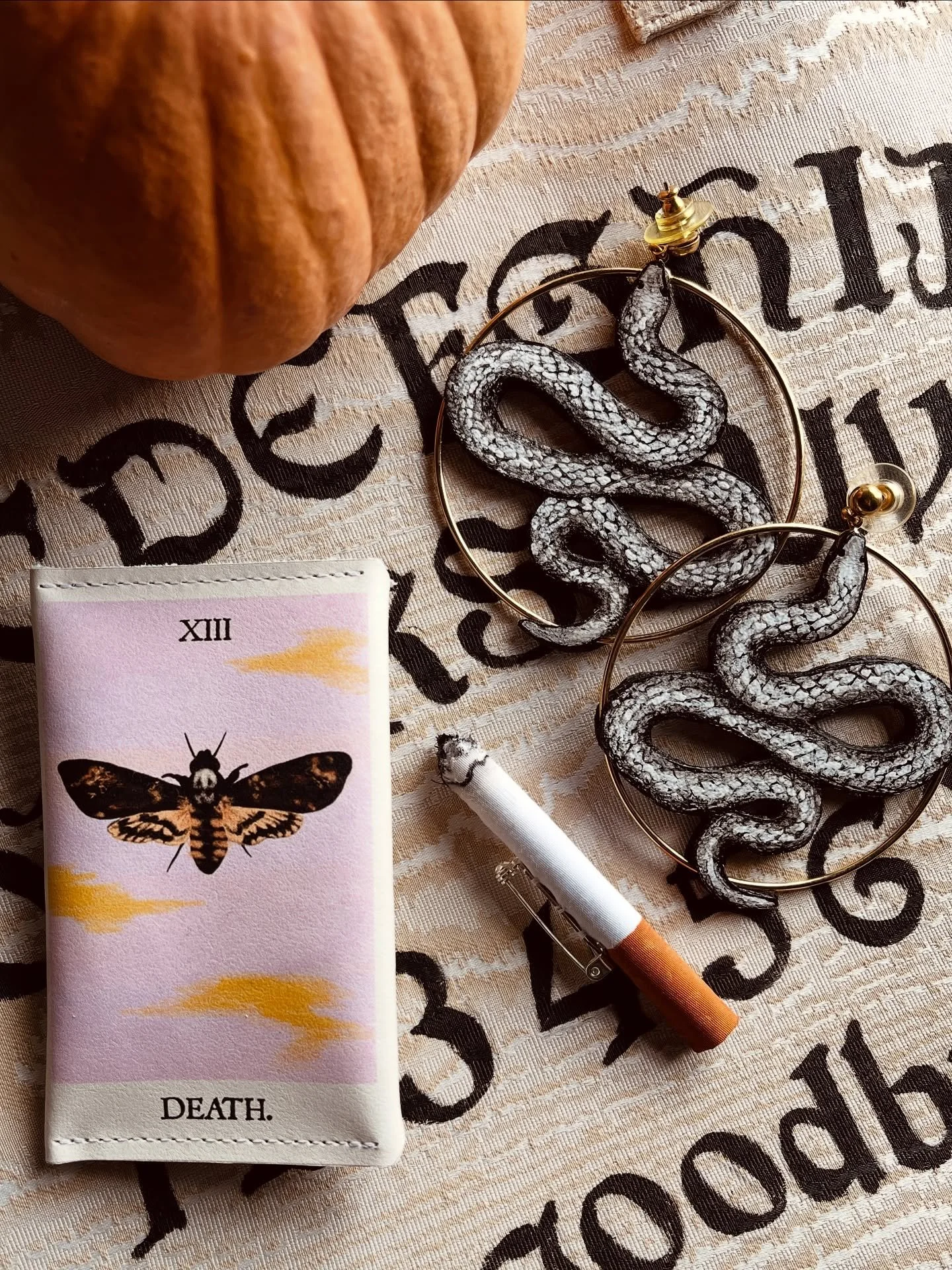 LAST DAYS π Don’t forget to whisper the magic word PUMPKIN in the ear of the checkout page to get a special discount on your order - ends on Halloween! Here is a spooky edit of a few of my favorite things: ciggy brooch, leather snake earrings,