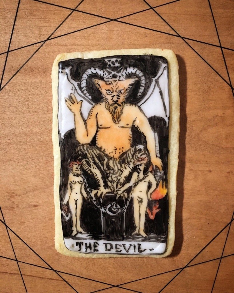 Amy-Plante-cookie-tarot-card-1.jpeg