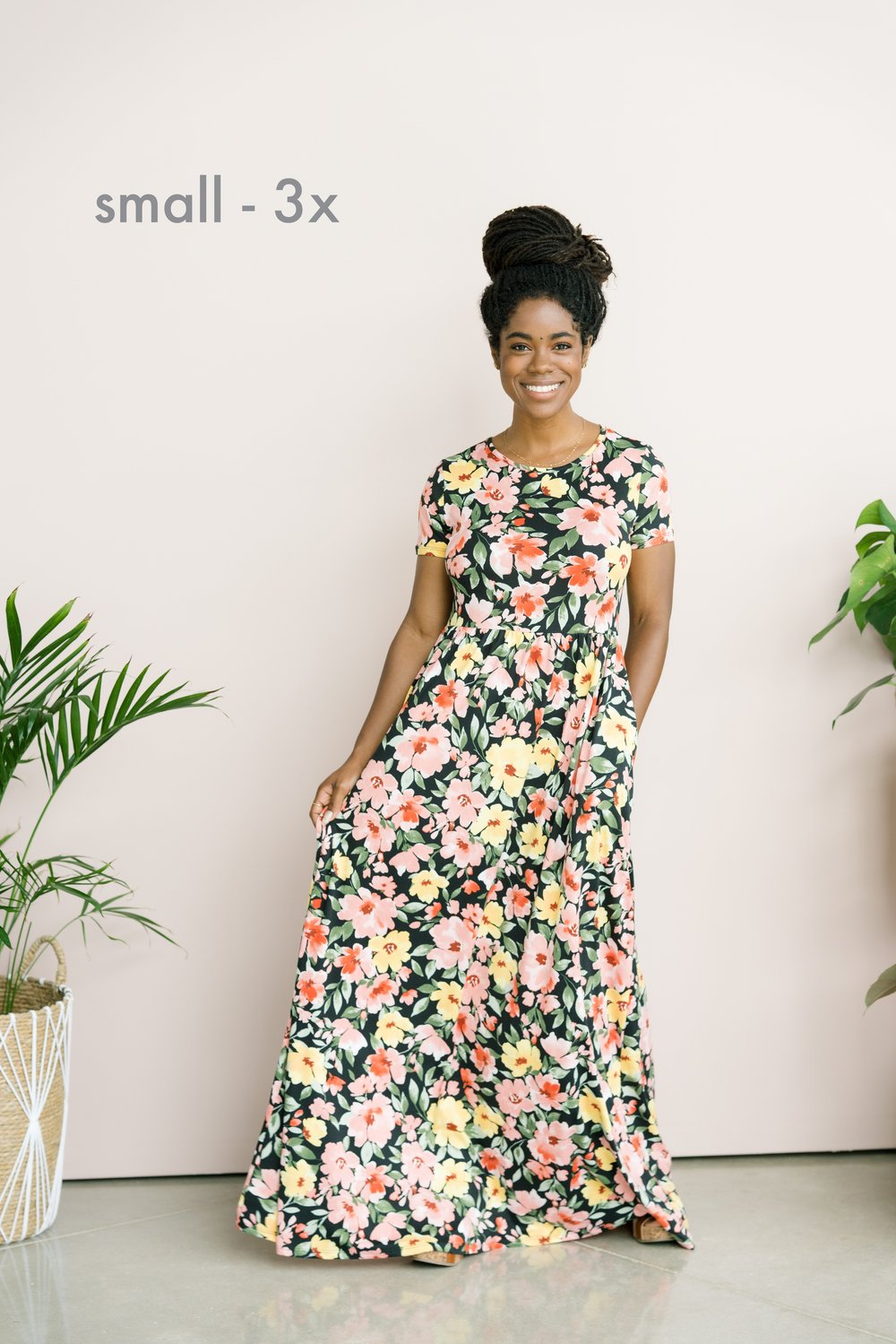 CLAUDIA | Relaxed Fit Casual Black Floral Maxi Dress — THE MODEST FITTING