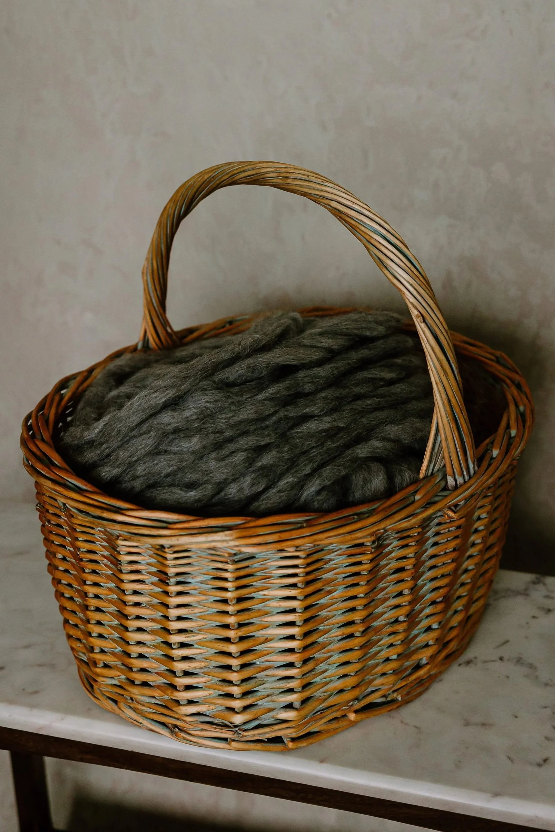 Gray Wensleydale Wool Roving