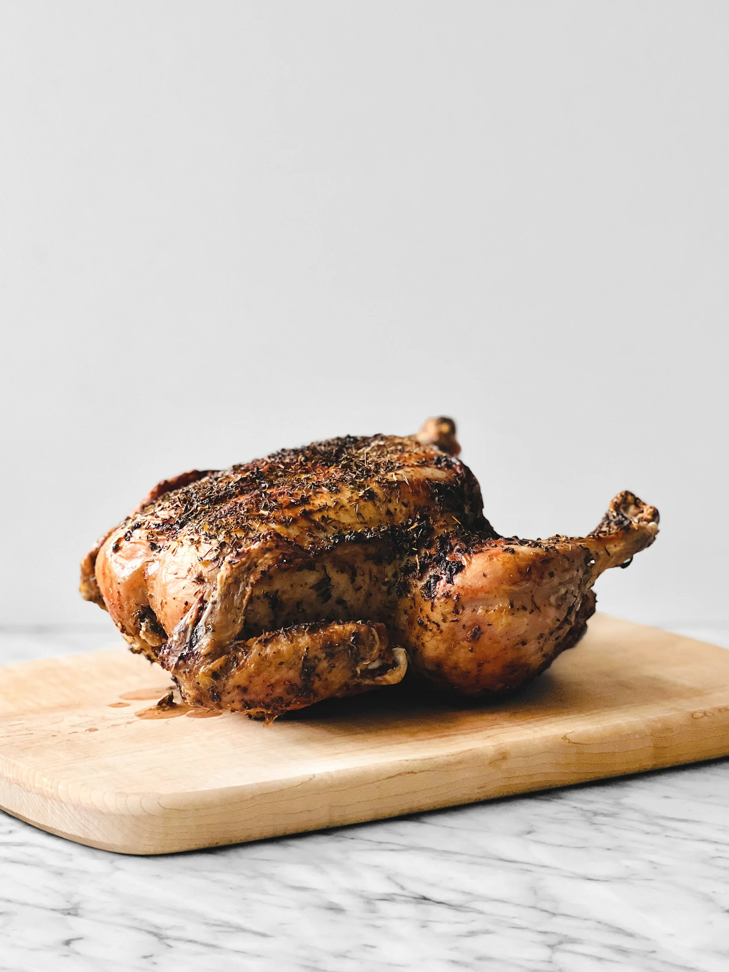 Poulet bio rôti aux herbes