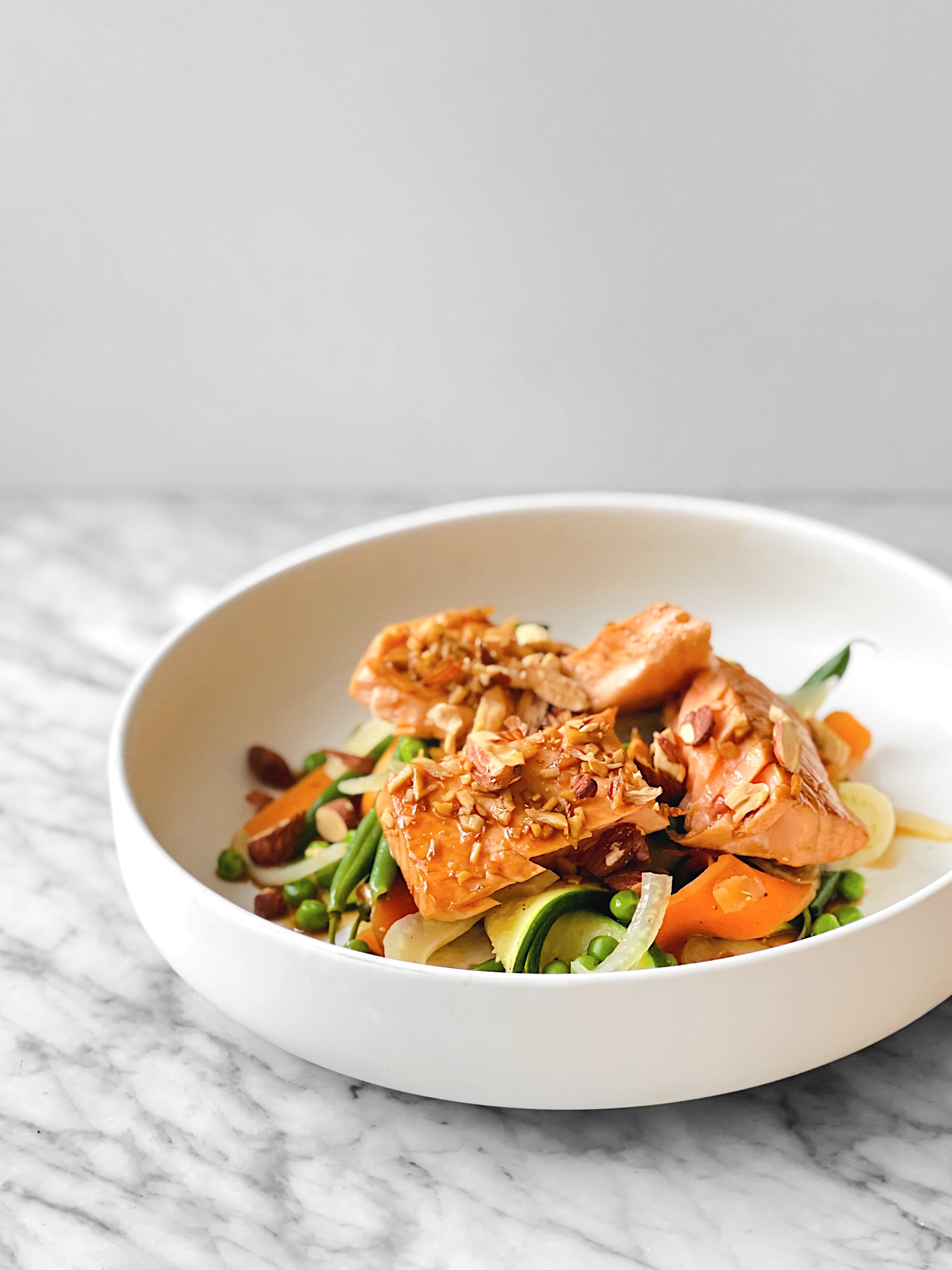 Saumon laqué au gingembre et légumes vapeur