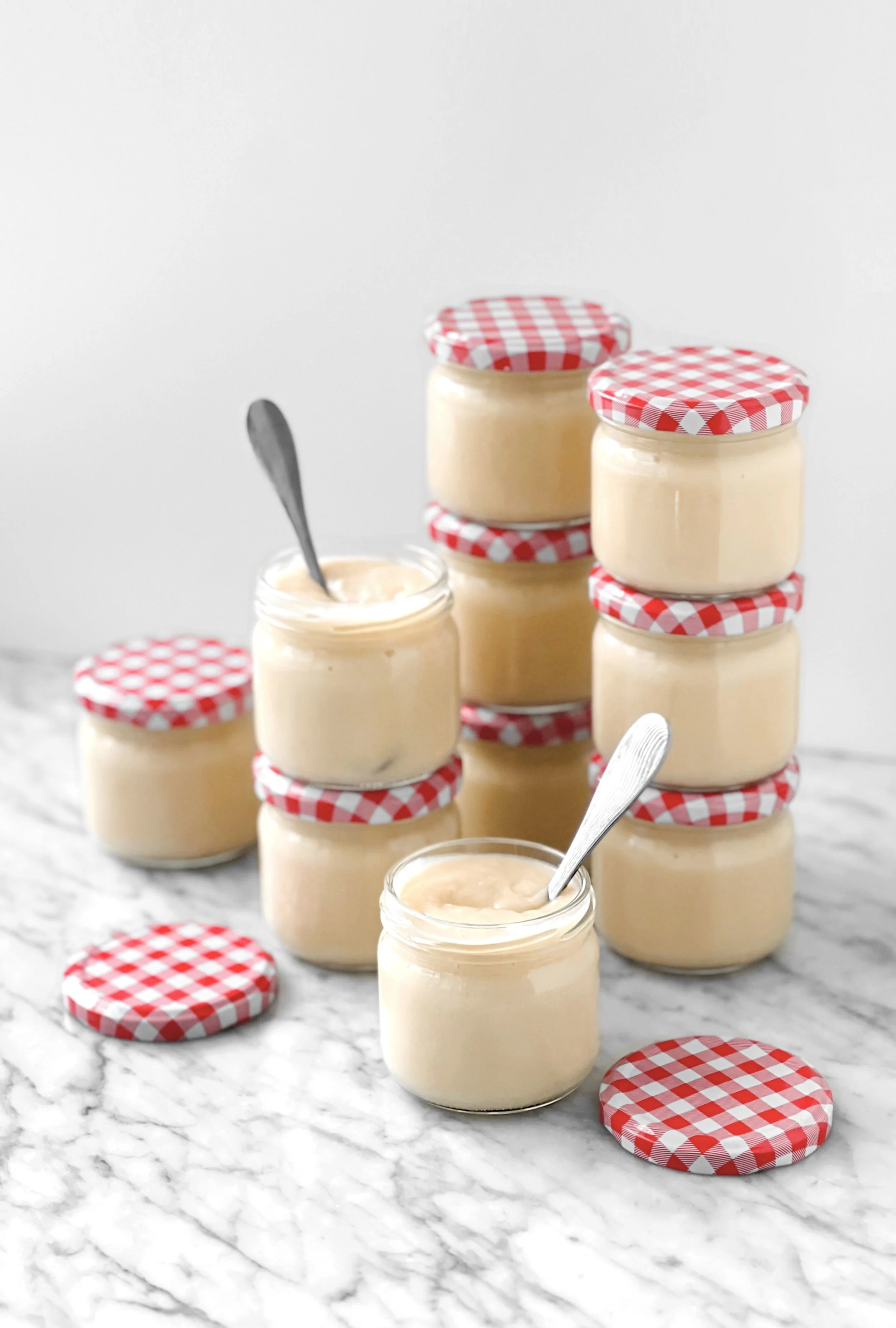 Purée de pommes au beurre et à l'érable