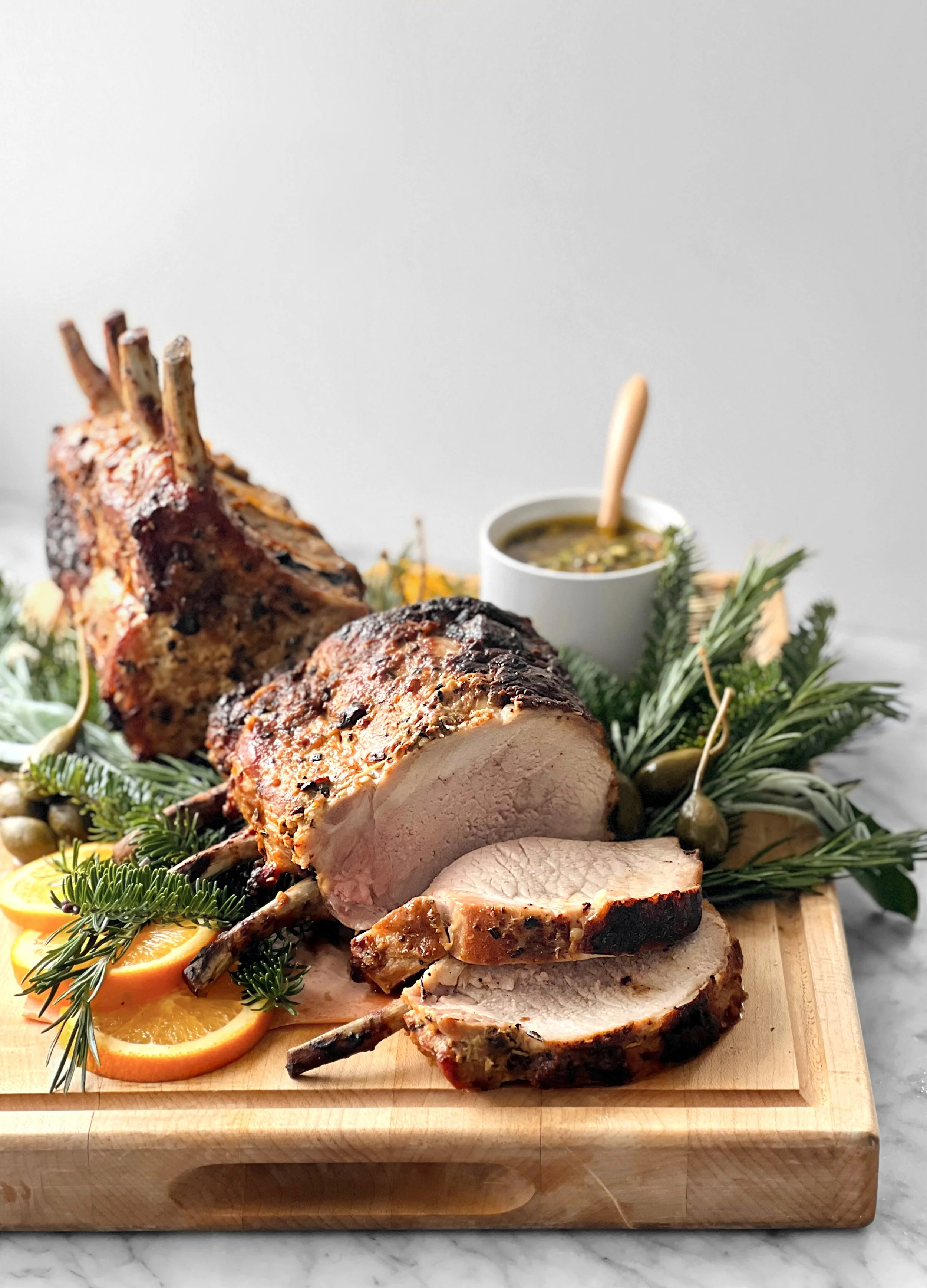 carre-porc-orange-romarin-chimichurri-noel-HR-main-thumbnail-full.jpeg