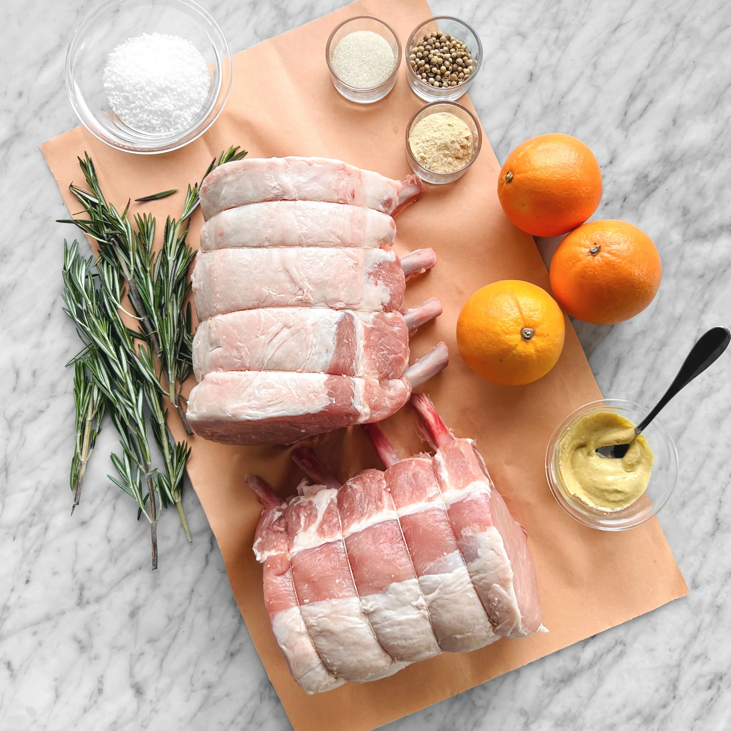 carre-porc-orange-romarin-chimichurri-noel-HR-ingredients1-roti.jpeg