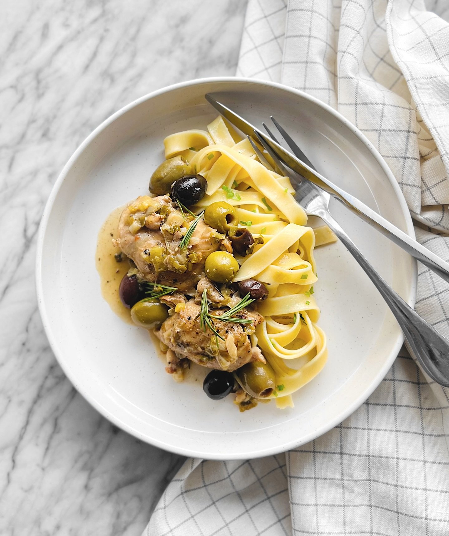 Avec les caprices de la m&eacute;t&eacute;o et la temp&eacute;rature qui semble avoir chang&eacute; d&rsquo;id&eacute;e, pas le choix de ressortir nos recettes d&rsquo;automne et d&rsquo;hiver. &Ccedil;a tombe bien, je viens de mettre &agrave; jour c