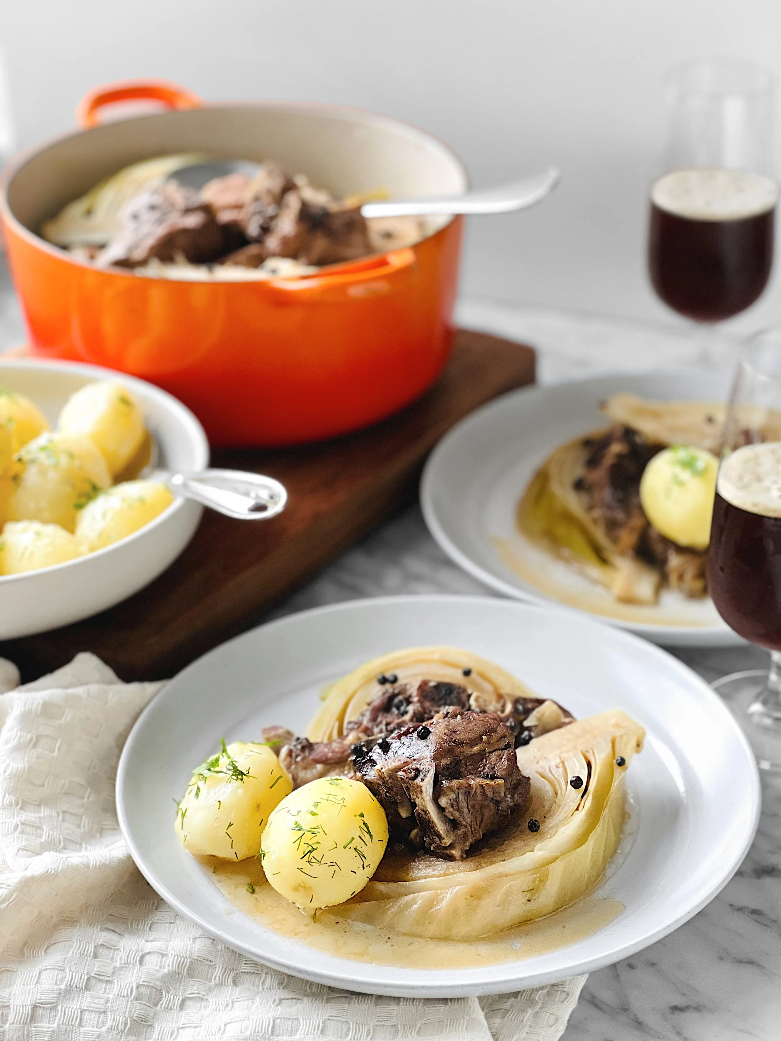 Fårikål - Mijoté traditionnel norvégien d'agneau au chou