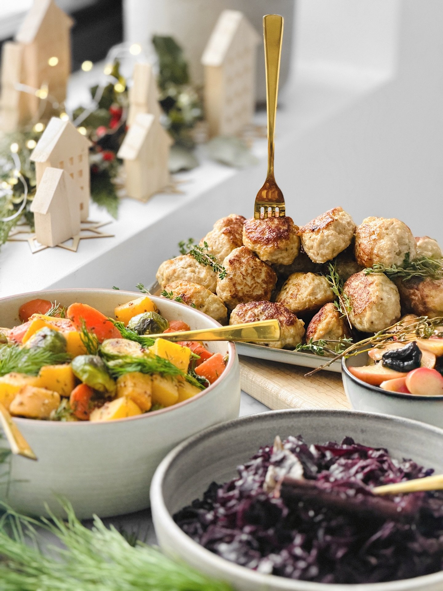 Mon menu de No&euml;l continue &agrave; se d&eacute;baller et avant de vous pr&eacute;senter la pi&egrave;ce centrale du repas, voici les accompagnements! Ils sont tous tir&eacute;s ou inspir&eacute;s des incontournables des f&ecirc;tes en Norv&egrav