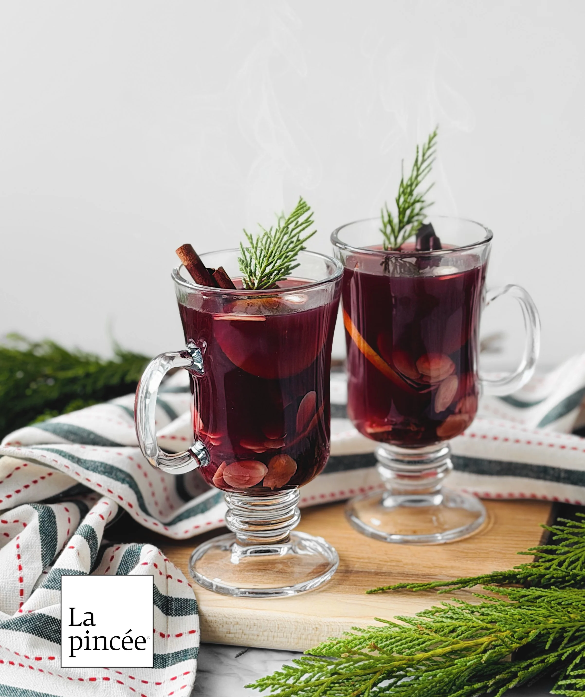 Gløgg - Vin chaud fortifié à la norvégienne