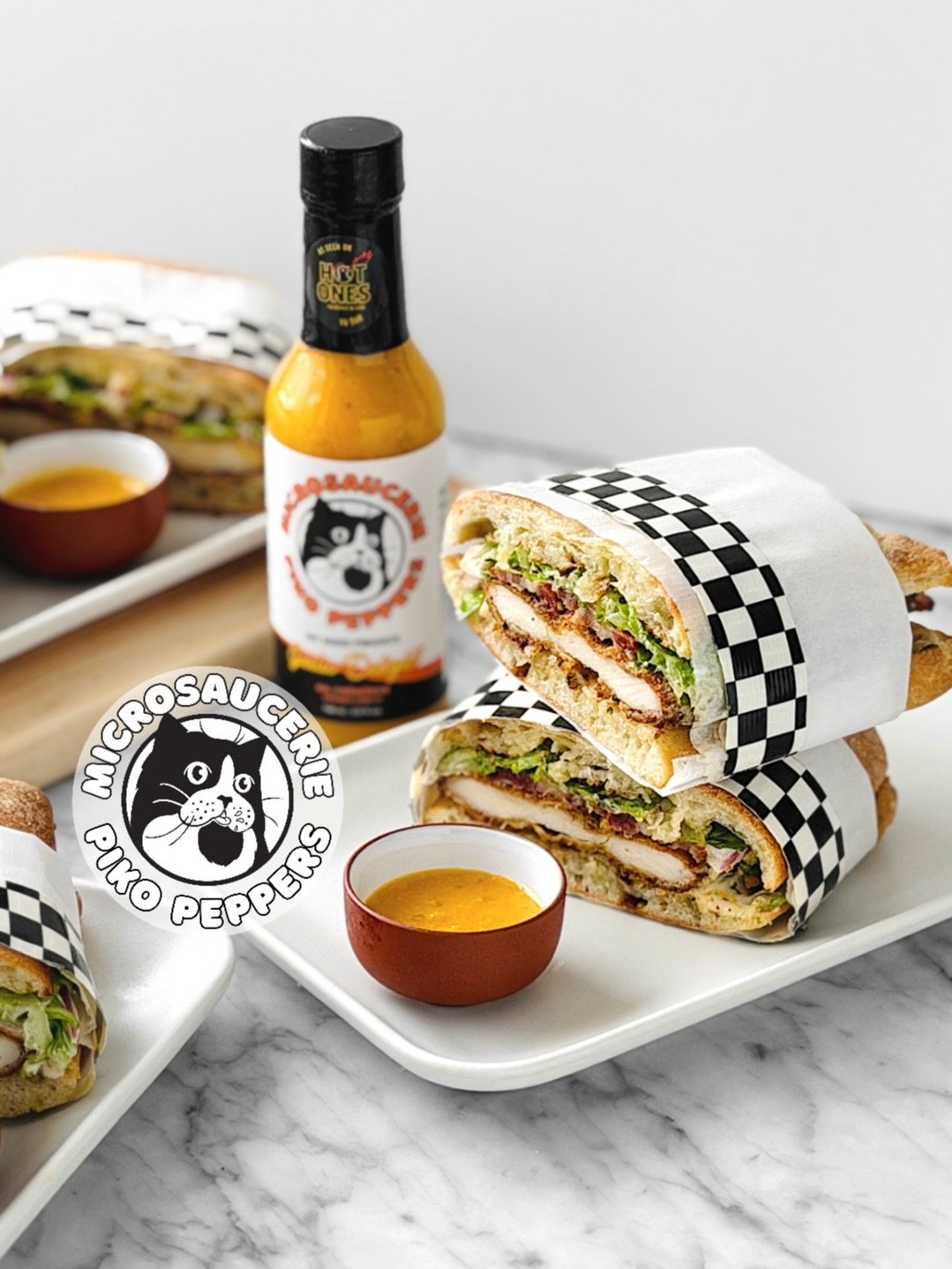 La saison 29 de Hot Ones USA est lanc&eacute;e! Et la d&eacute;licieuse sauce Garlic Delight de @pikopeppers fera partie du line-up en 1e position pour partir en beaut&eacute; l&rsquo;exp&eacute;rience! Pour souligner cet honneur, @jm.cuisine.blog a 