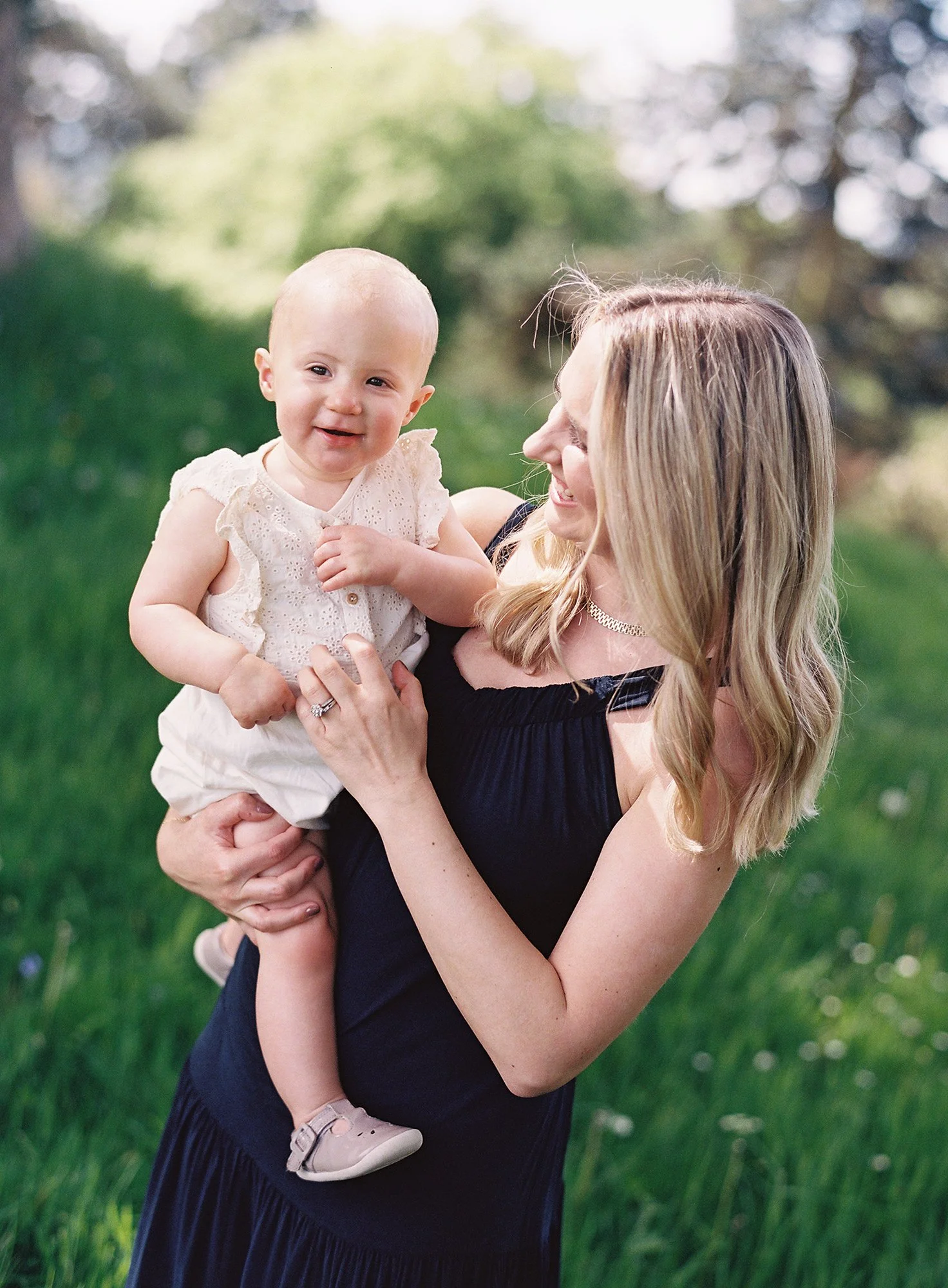 Mother daughter portraits by Wirral family photographer Victoria Phipps