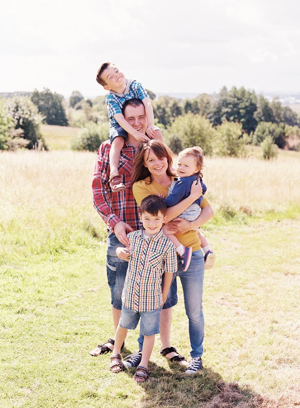 An honest portrait of a young family of 5 and all the chaos that comes with it