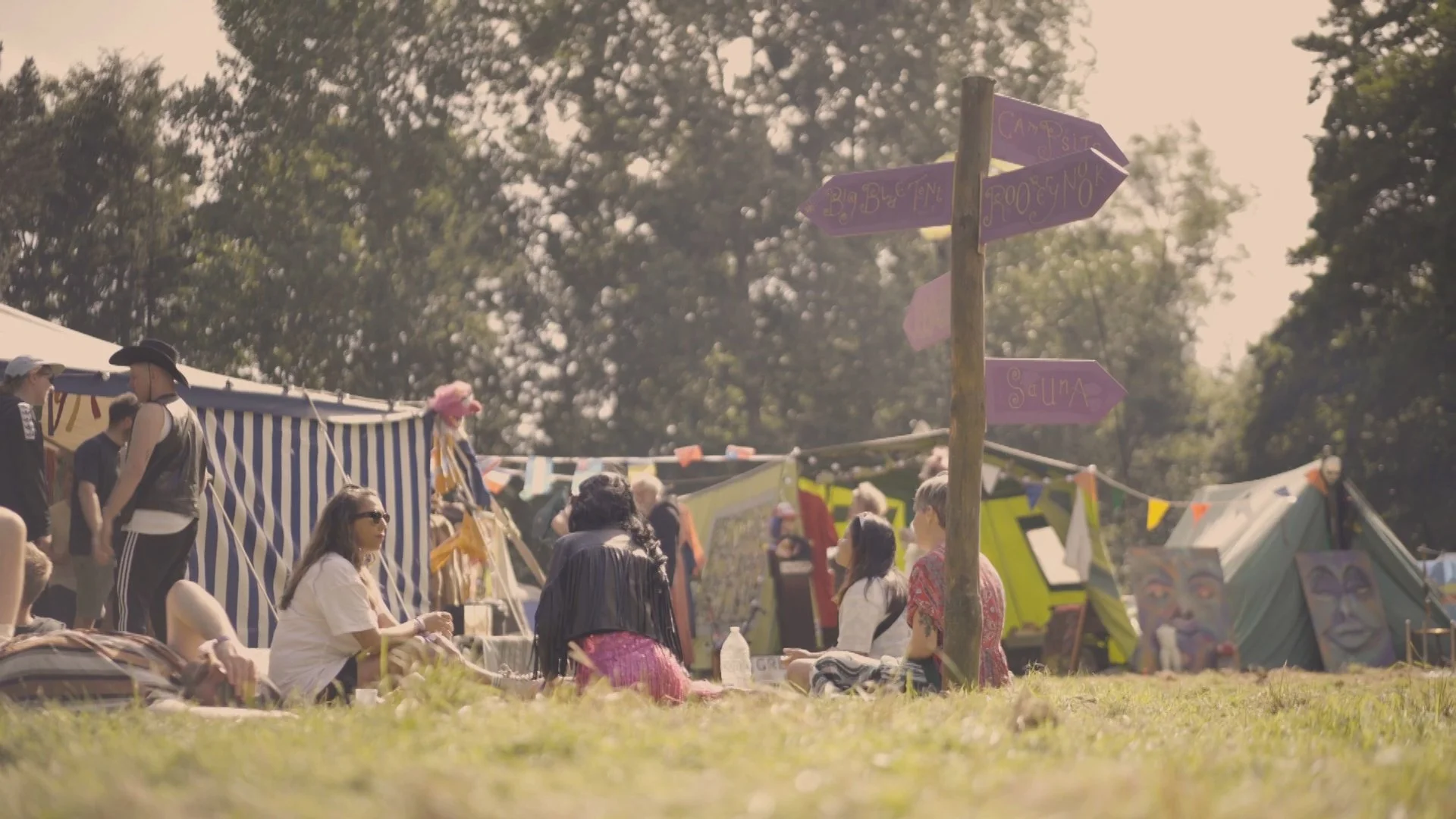 Sequence 01.00_00_04_19.Still011.jpg