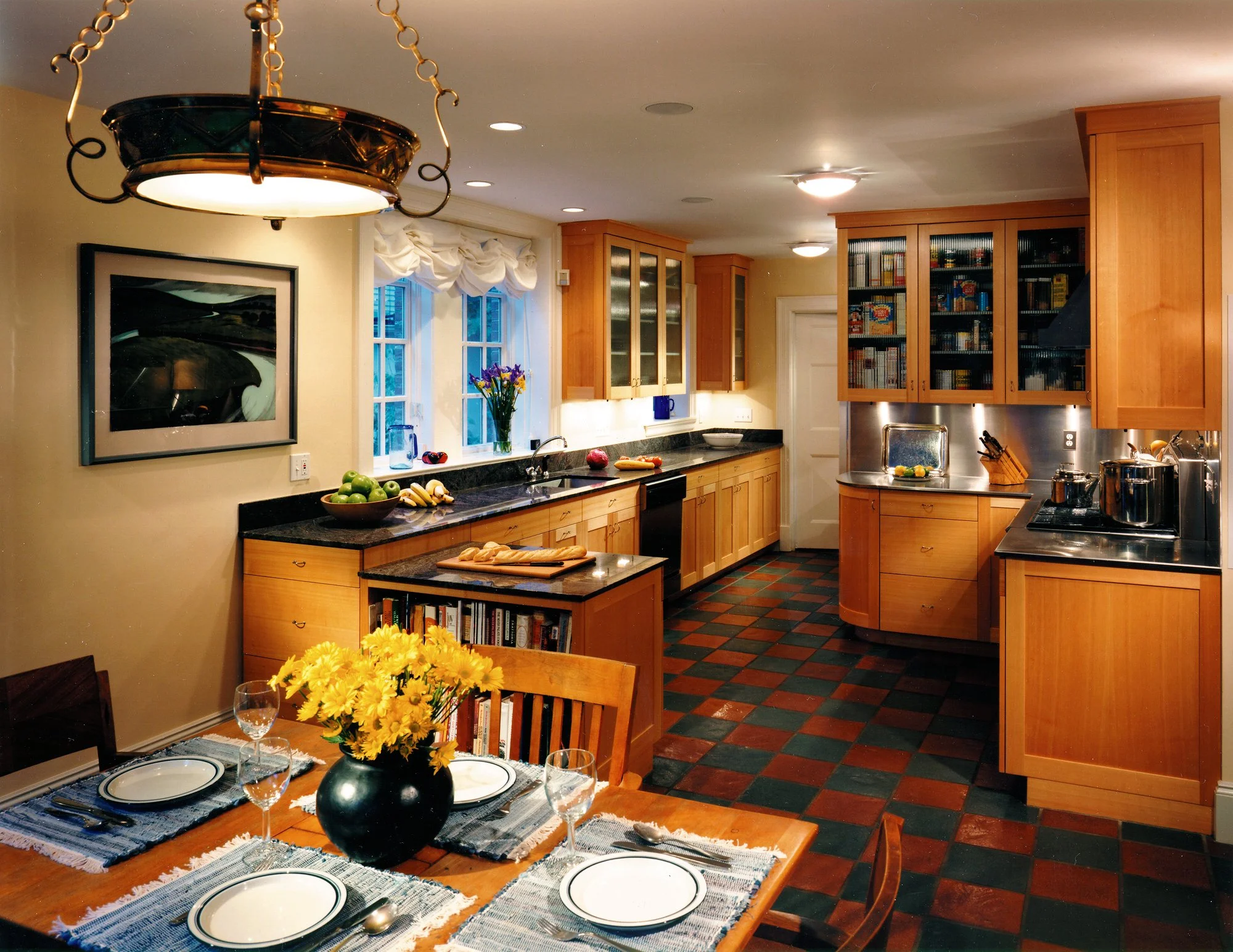 McCltk_02_dining_kitch.jpg