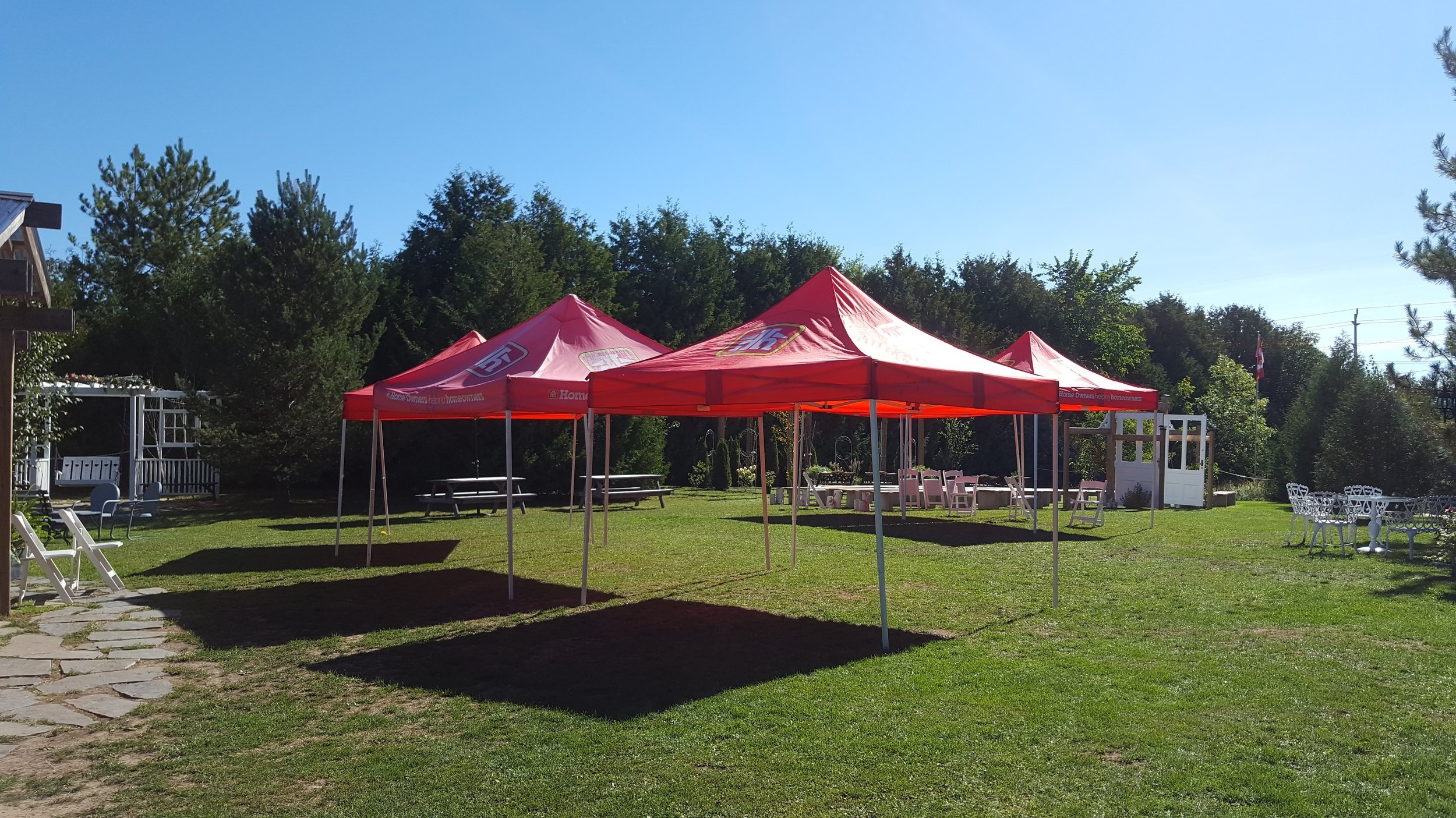 Chemong Home Hardware Contractor's BarBQ