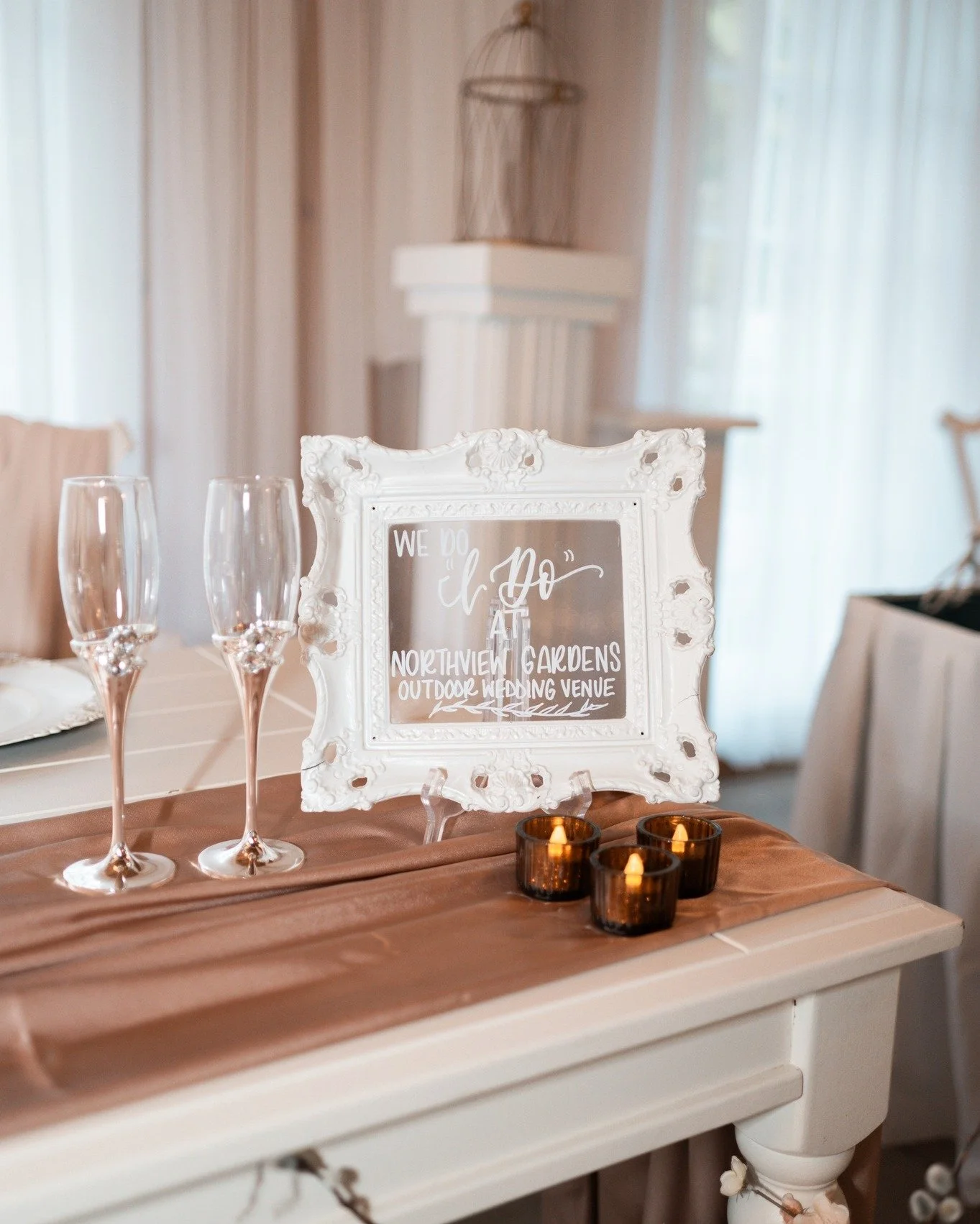 Looking for something unique for your home or garden? Or maybe a little wedding d&eacute;cor magic? 💐 Join us at Northview Gardens October 15&ndash;18 for our House &amp; Garden &amp; Wedding Items Sale! 🏡
10am&ndash;6pm daily | Cash or debit tap

