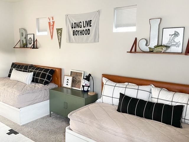 heronboyroomside.jpg