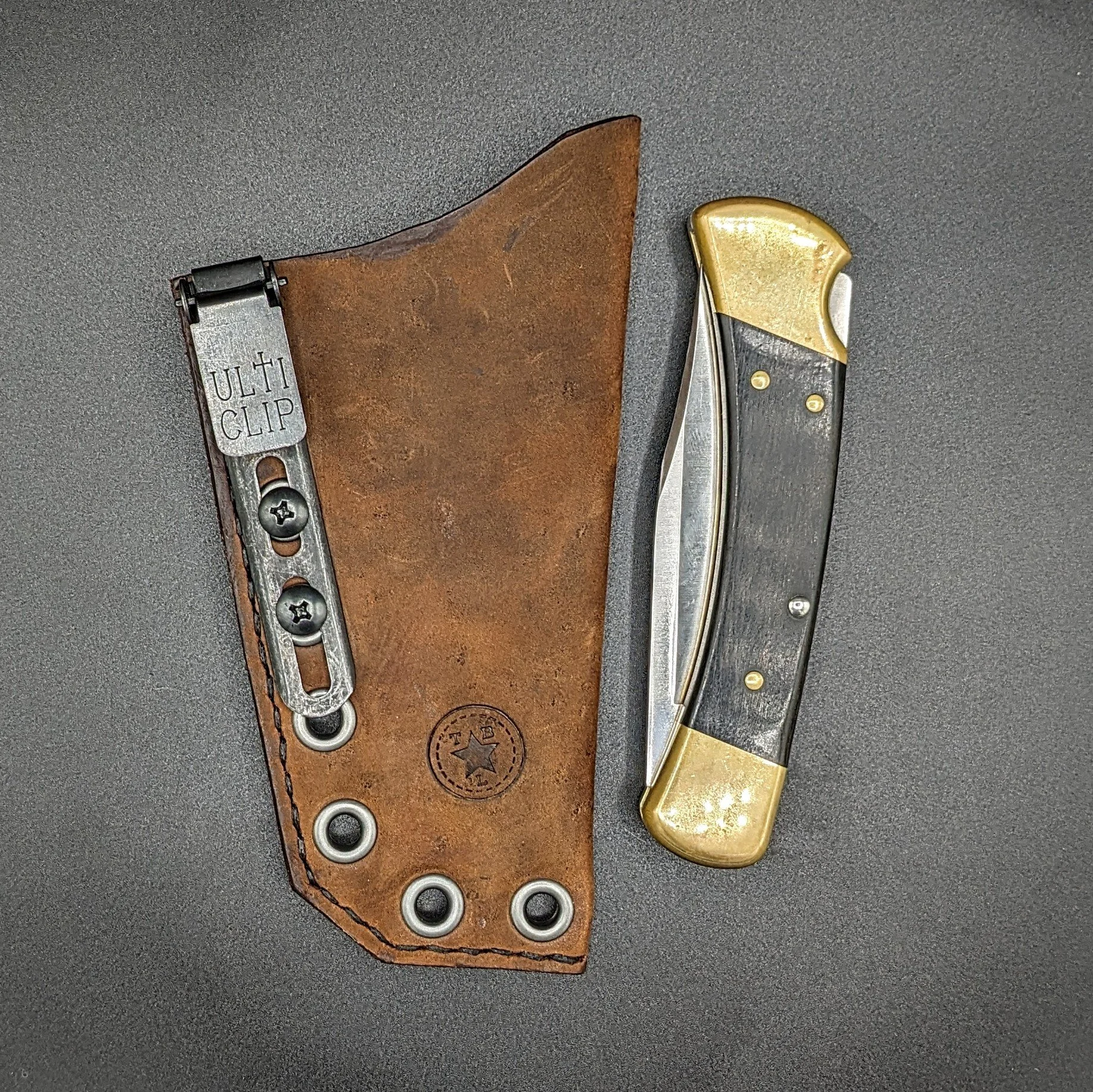 ULTICLIP_RusticBrown1.jpg