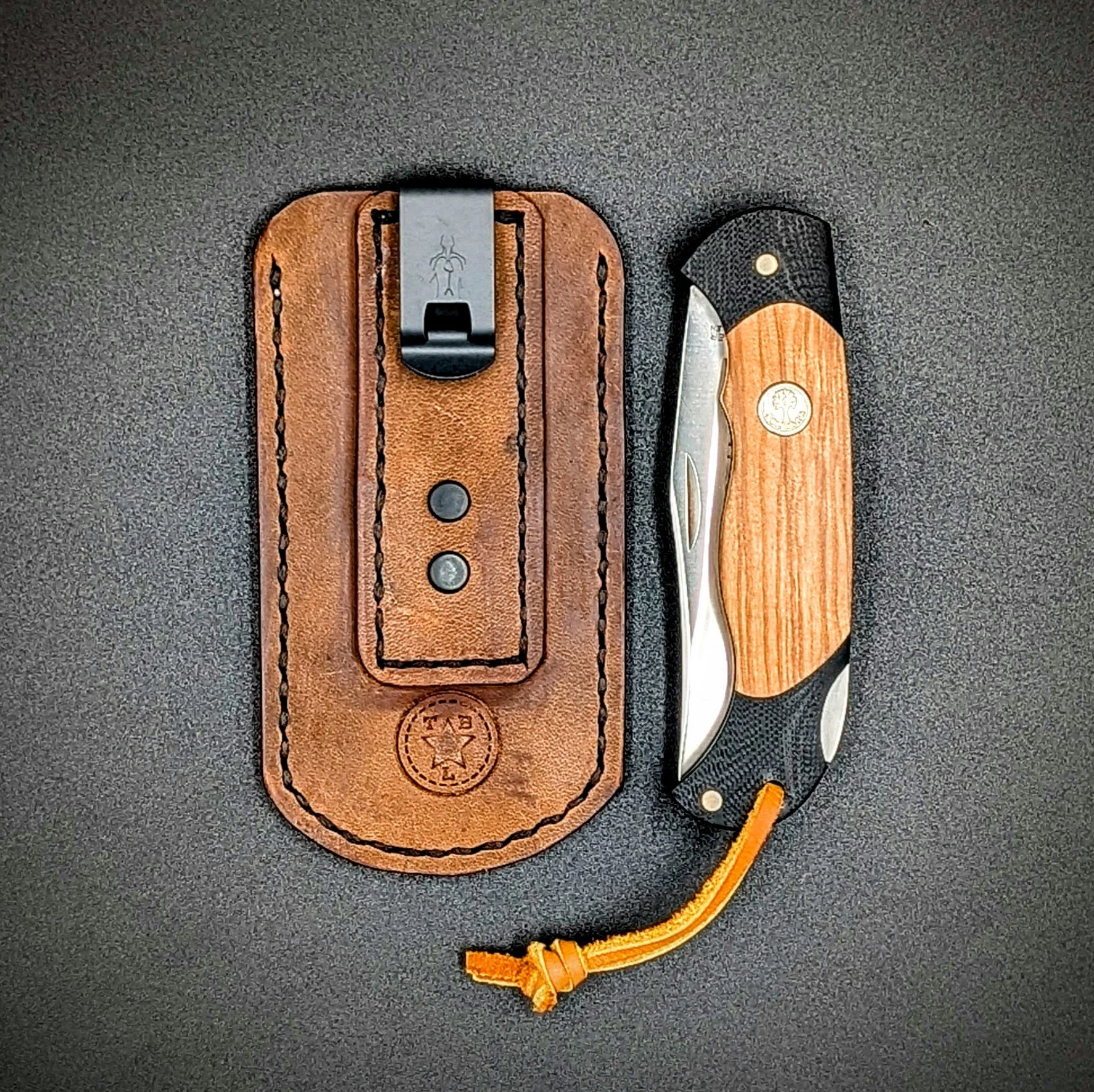 CLIPSLIP-LARGE_RusticBrown3.jpg
