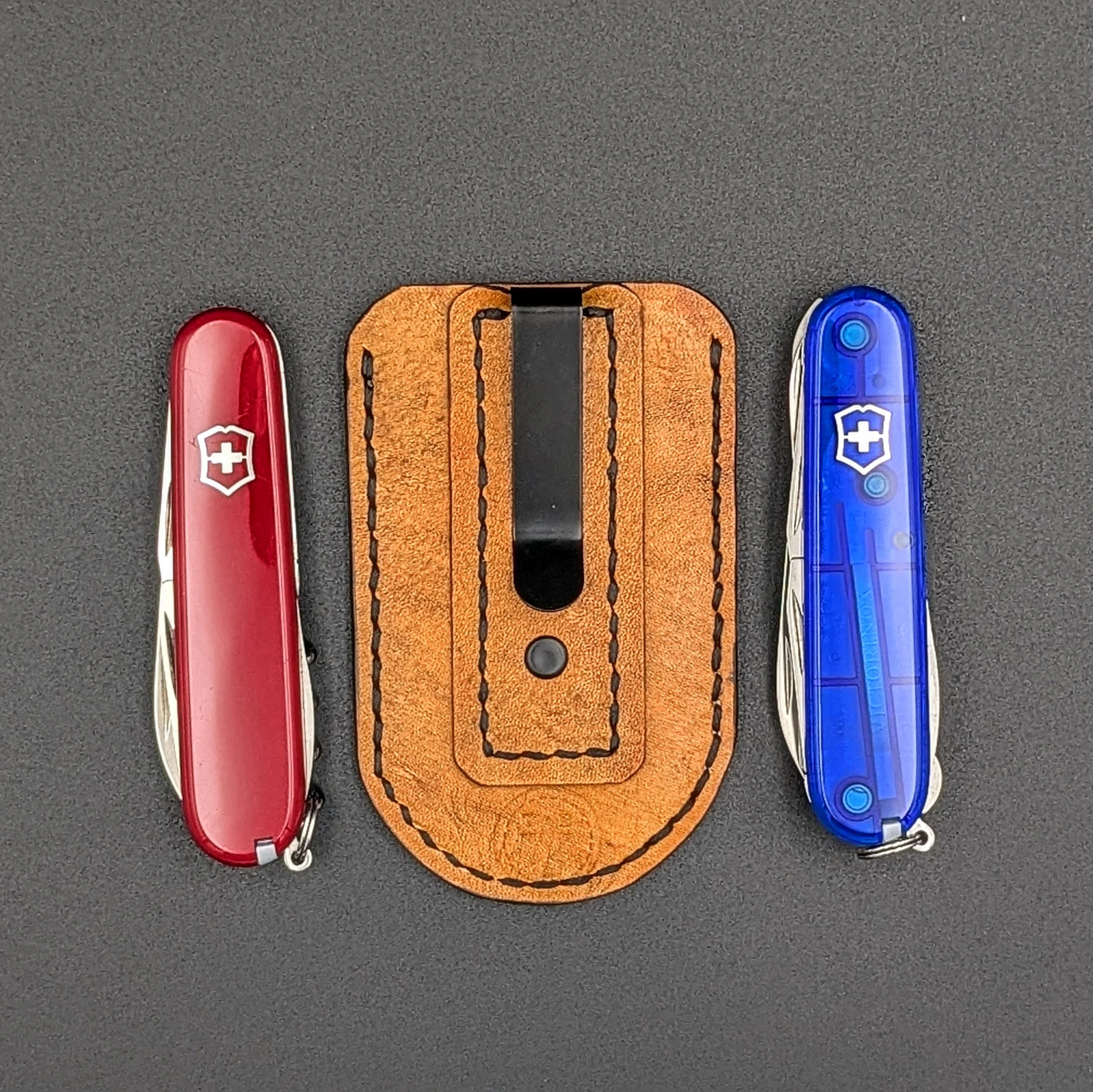 CLIPSLIP-MEDIUM_SaddleBrown3.jpg