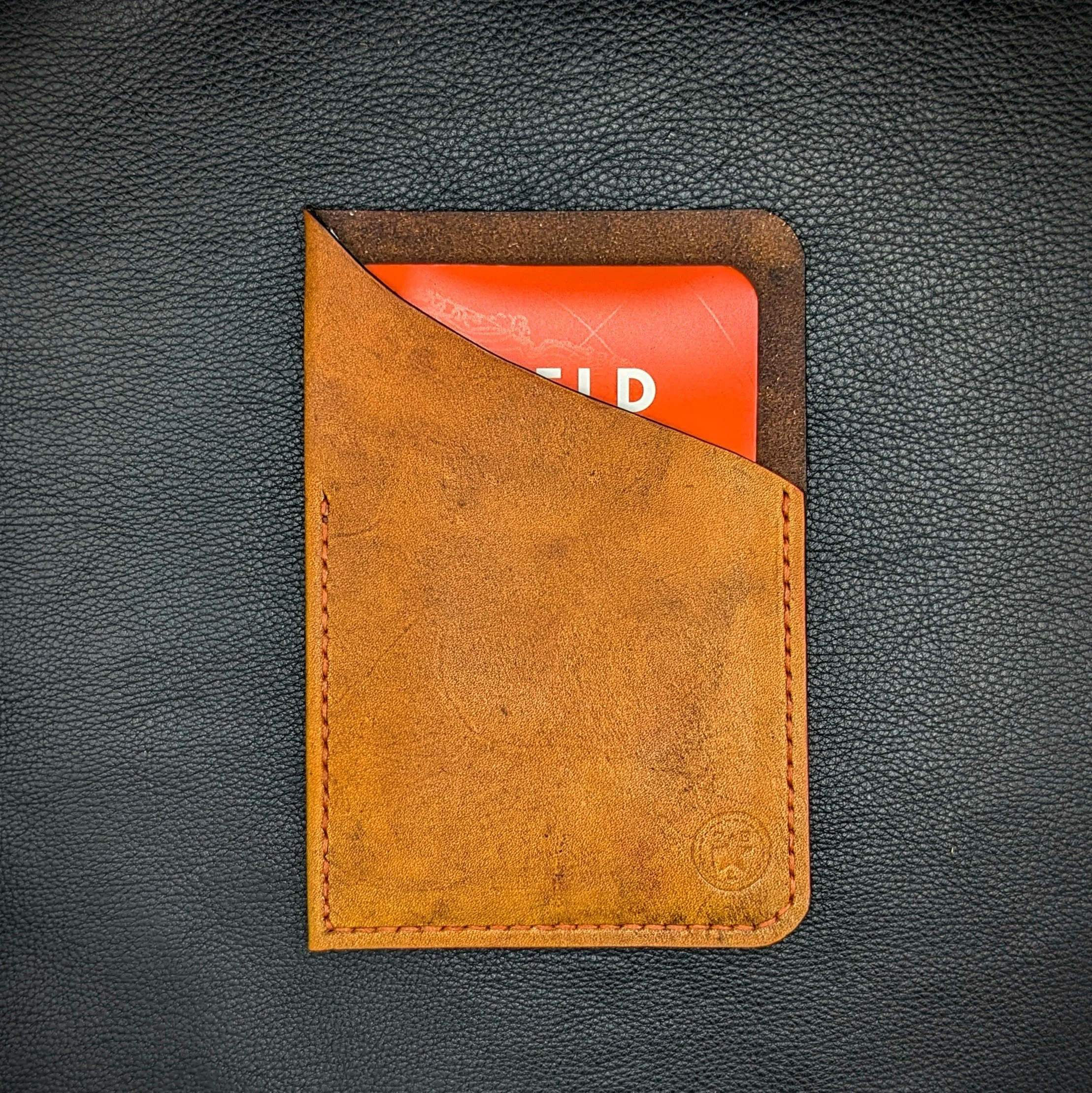 FIELDNOTES-SLIMLINE_SaddleBrown4.jpg (Copy)