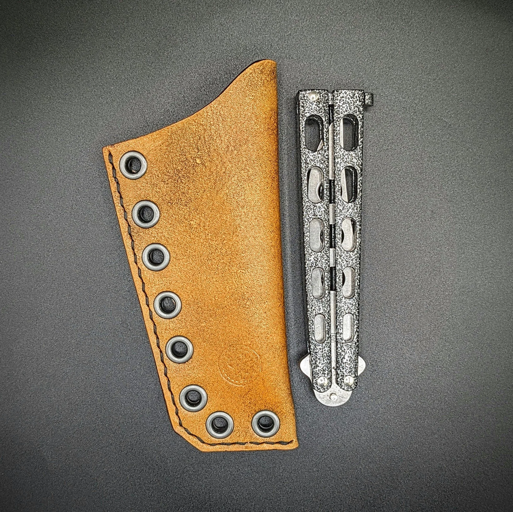 ULTICLIP_SaddleBrown1.jpg