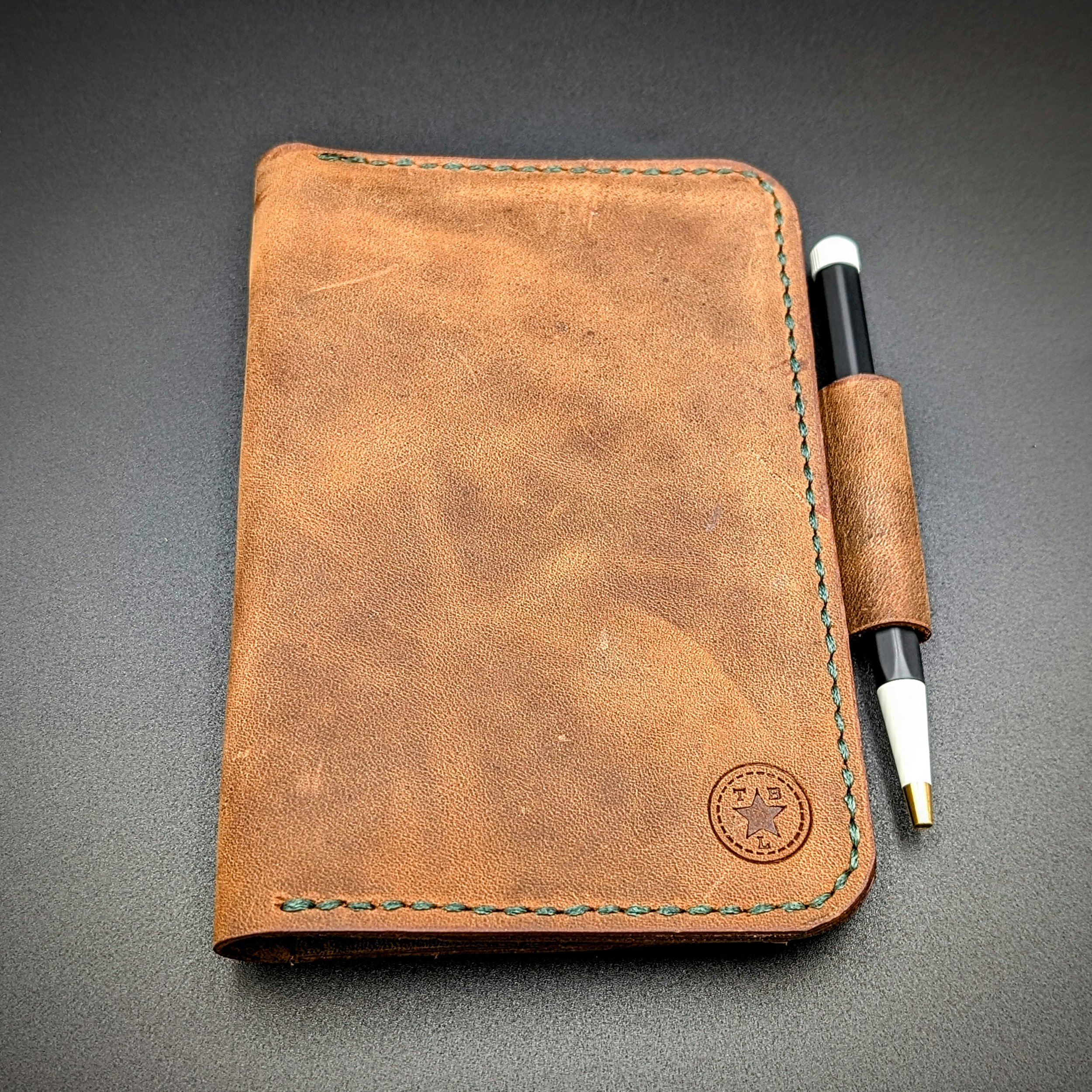 FIELDNOTESREGULAR_RusticBrown3.jpg