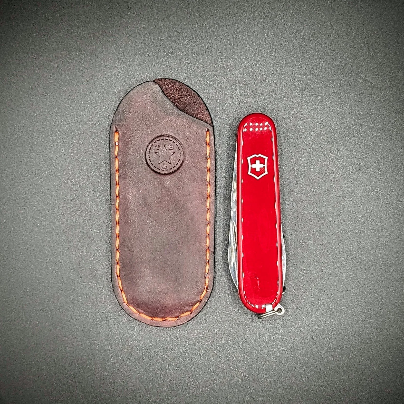 ALPINE_Mahogany1.jpg