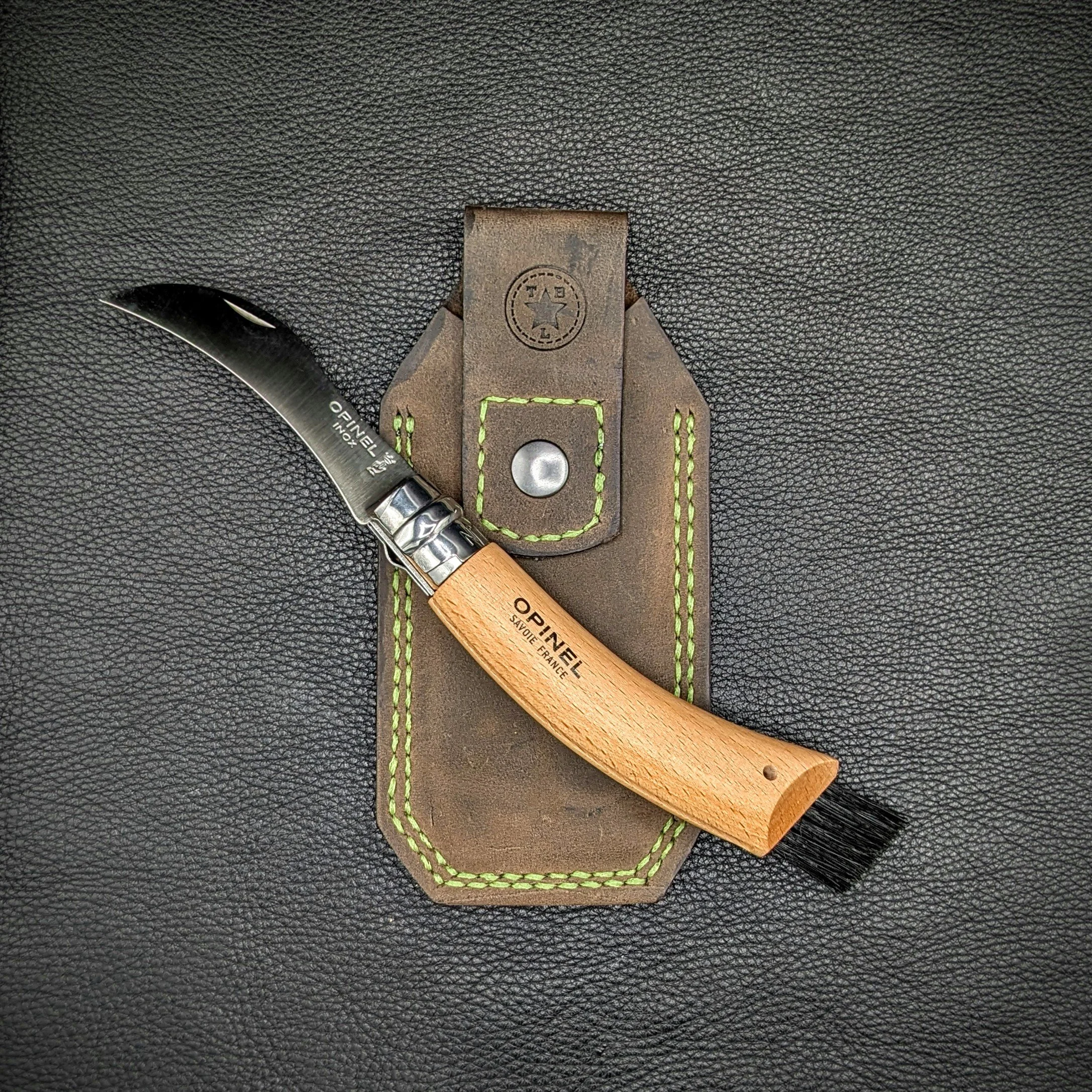 OPINELFORAGER_Mushroom4.jpg