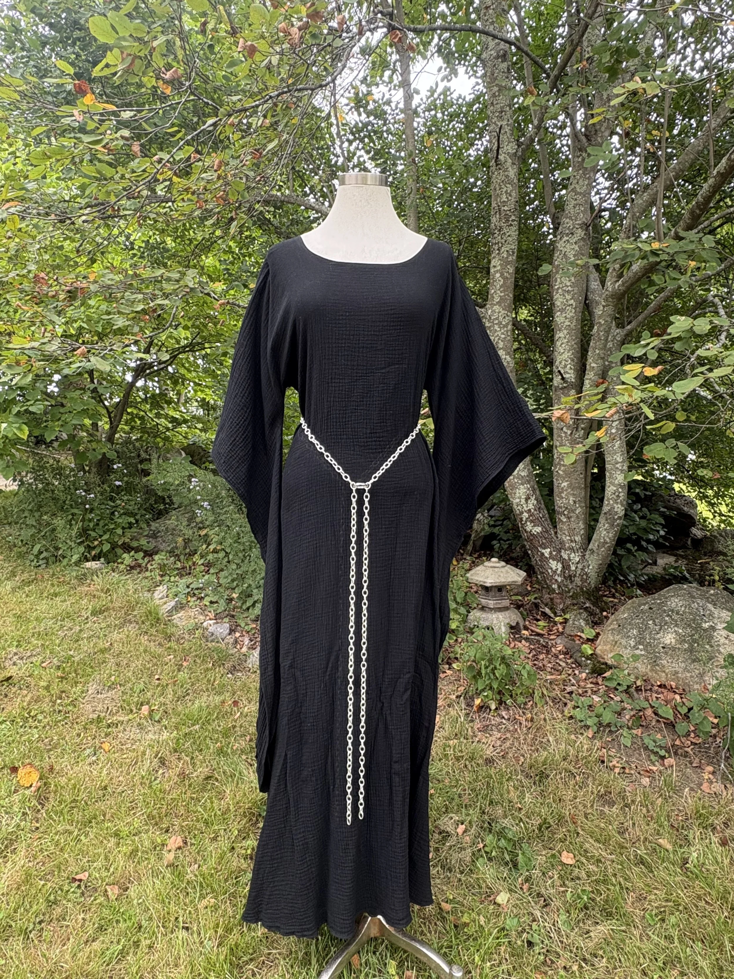 IMG_5950.jpeg Sirocco Gown Black Long Sleeve, Chain Belt Silver.jpeg