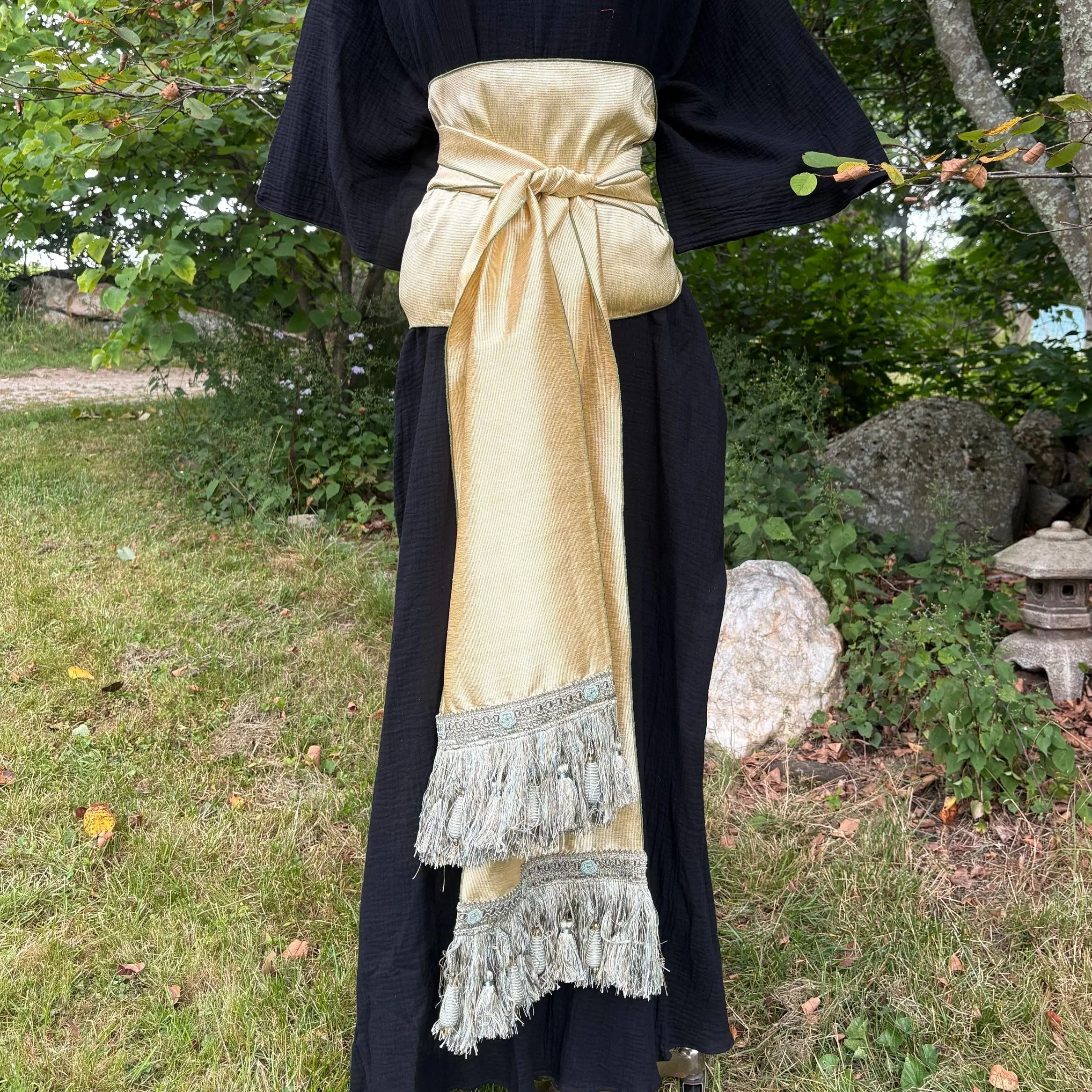 IMG_5953.jpeg+Sirocco+Gown+Black+Short+Sleeve%2C+Sash+LtGold%3ALtGrn+Fringe.jpg